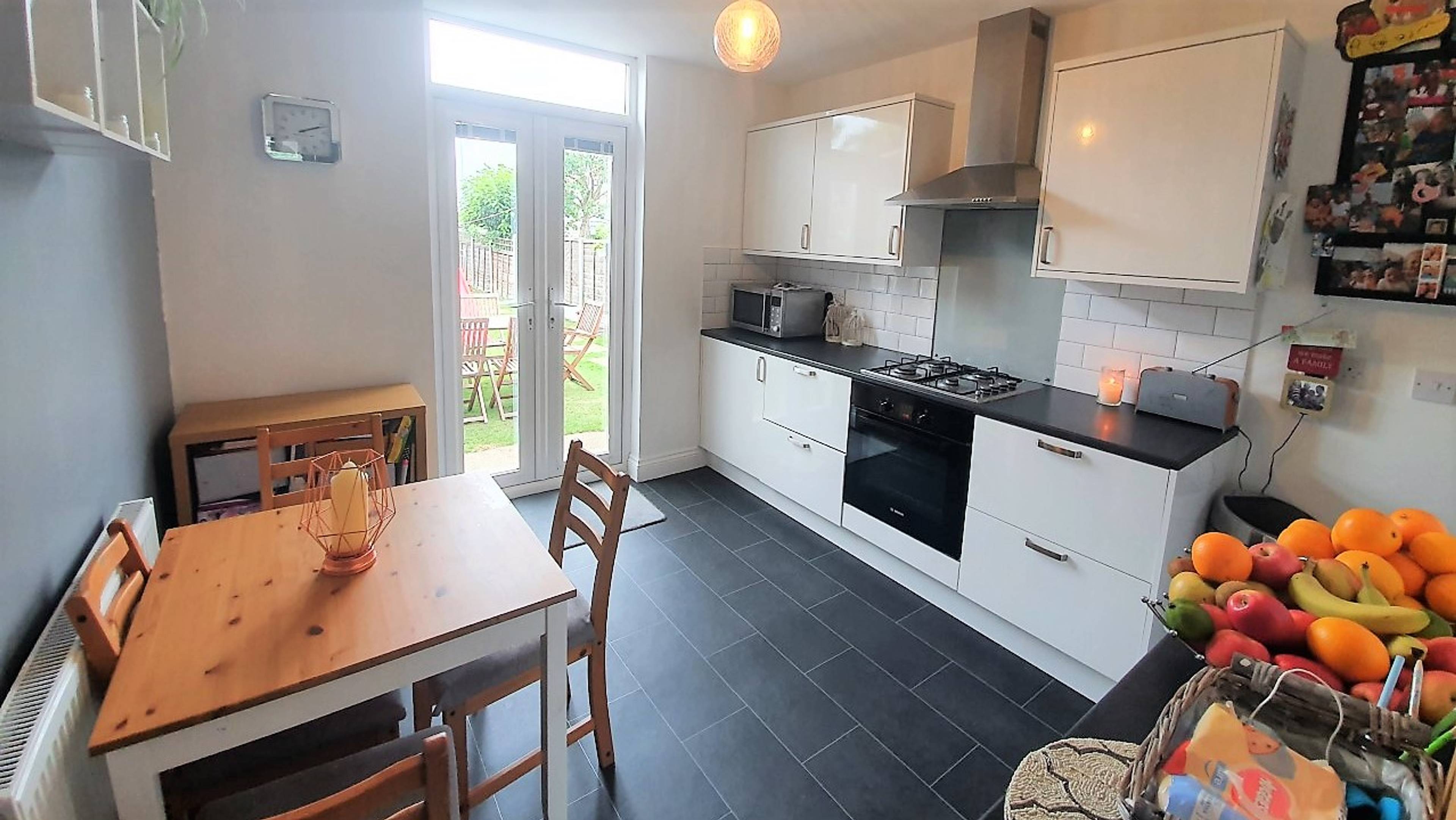 Kitchen/Breakfast