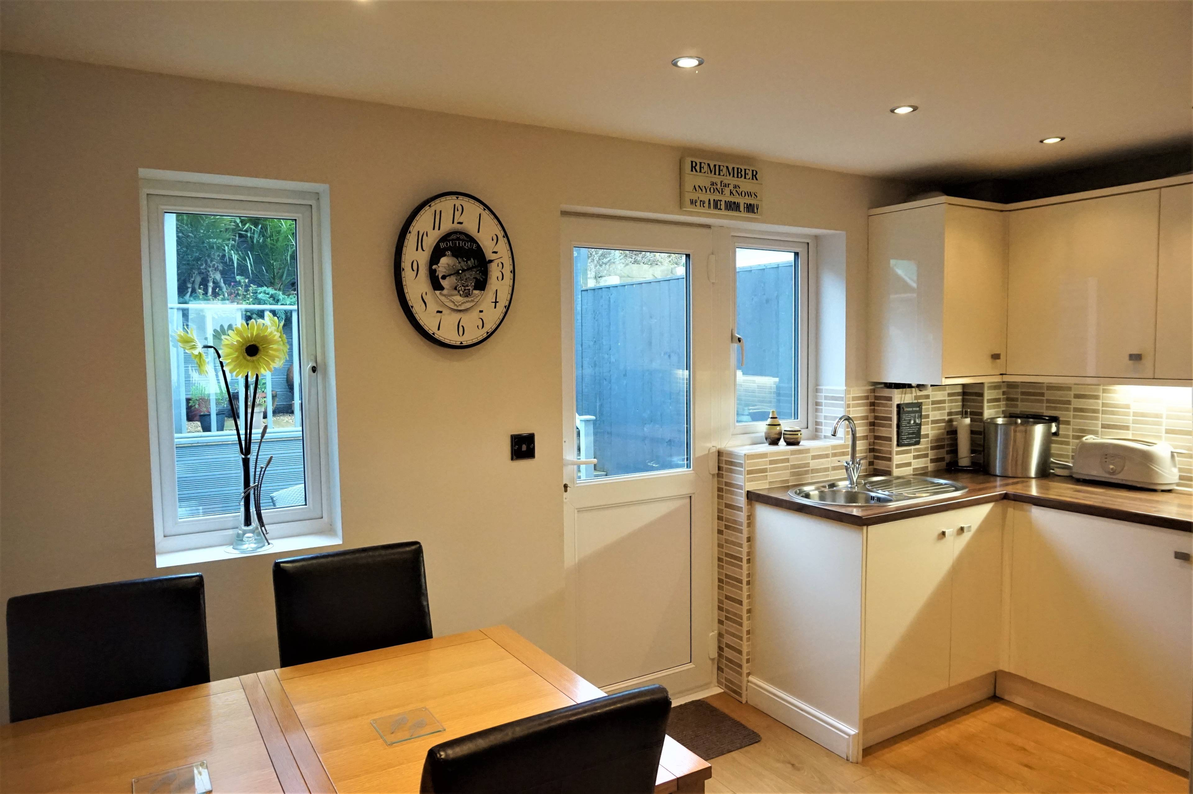 Kitchen/Dining Room