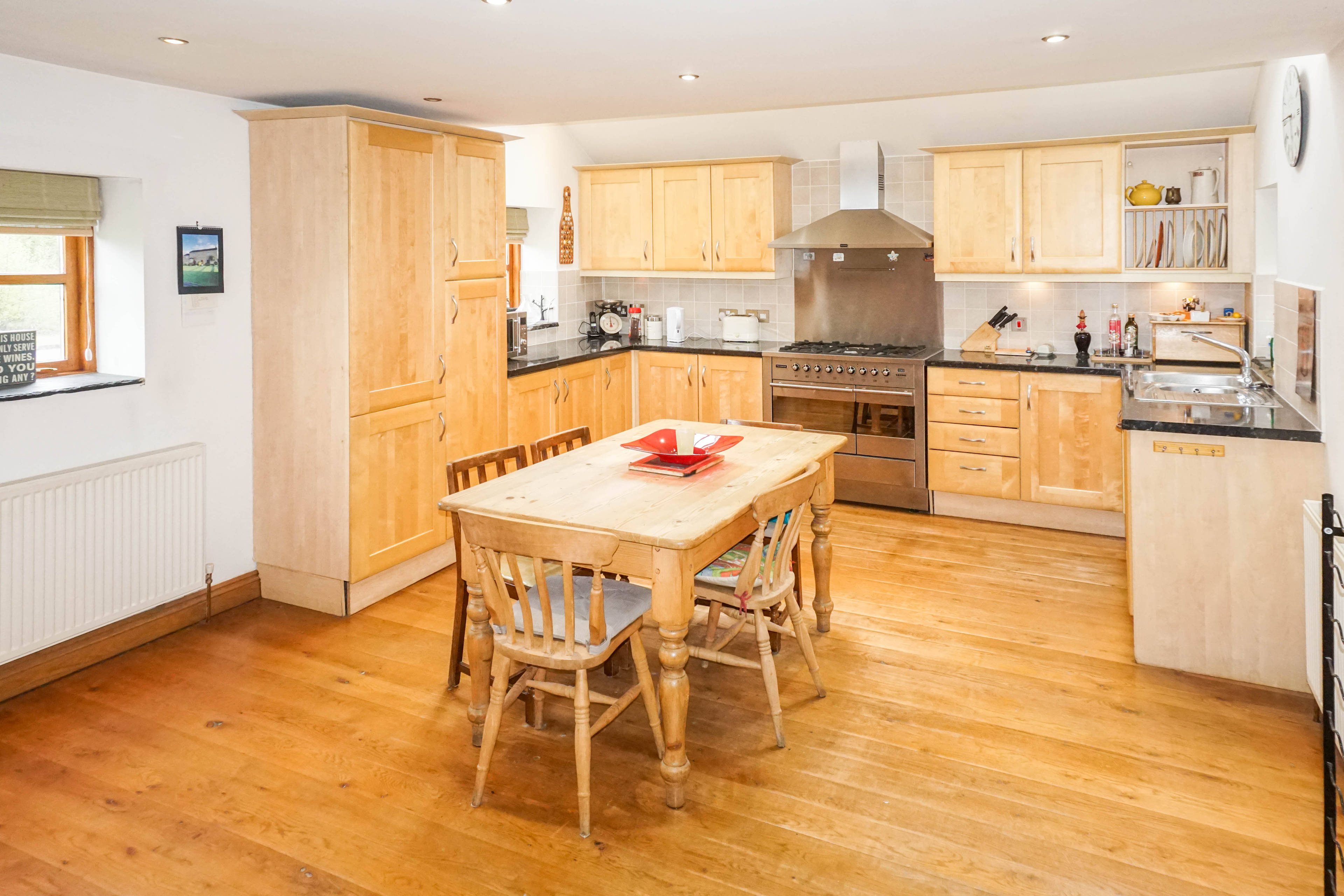Kitchen/Dining Room