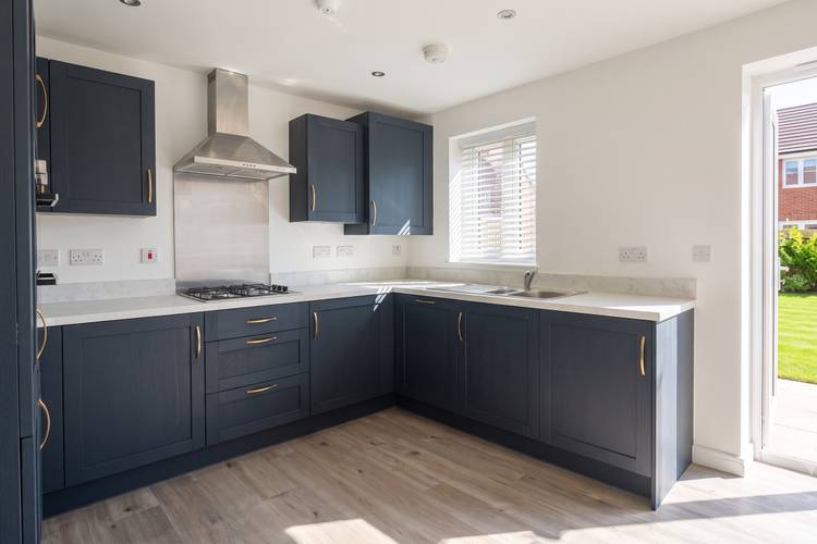 3 bedroom detached house