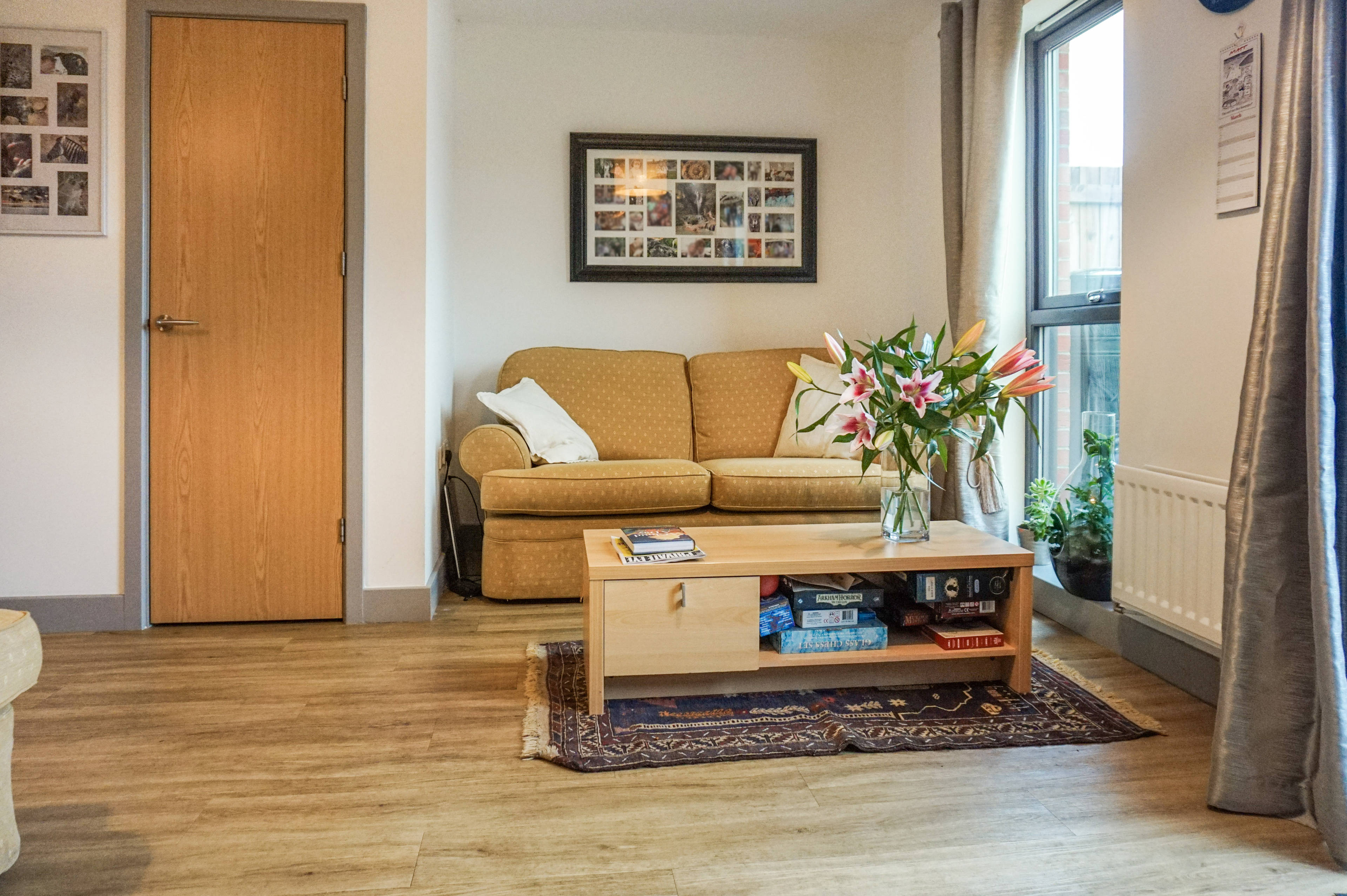 Lounge/Dining Room