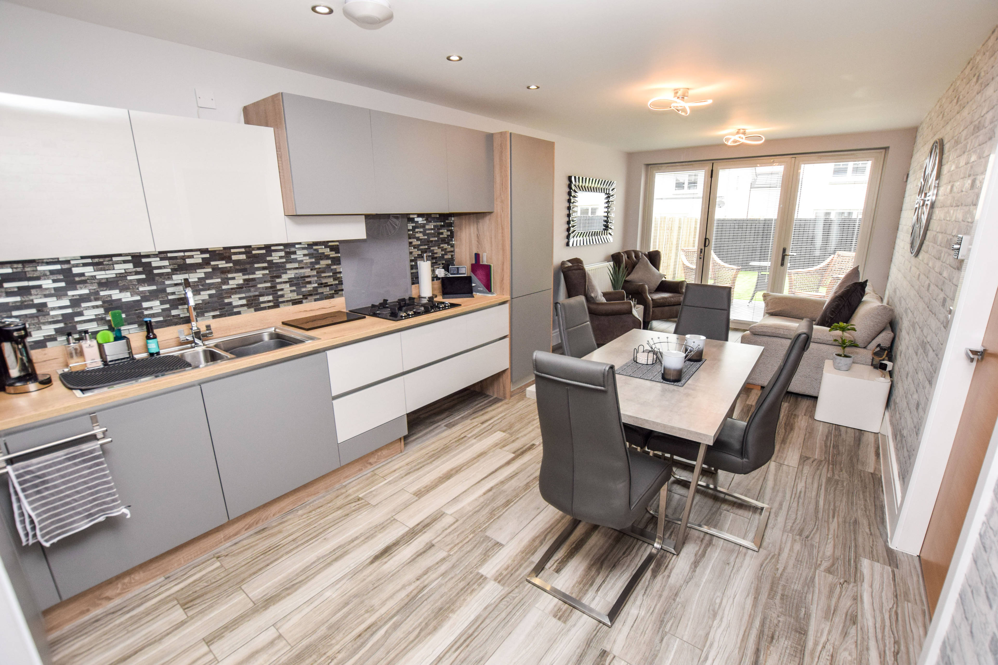 Kitchen/Family Room