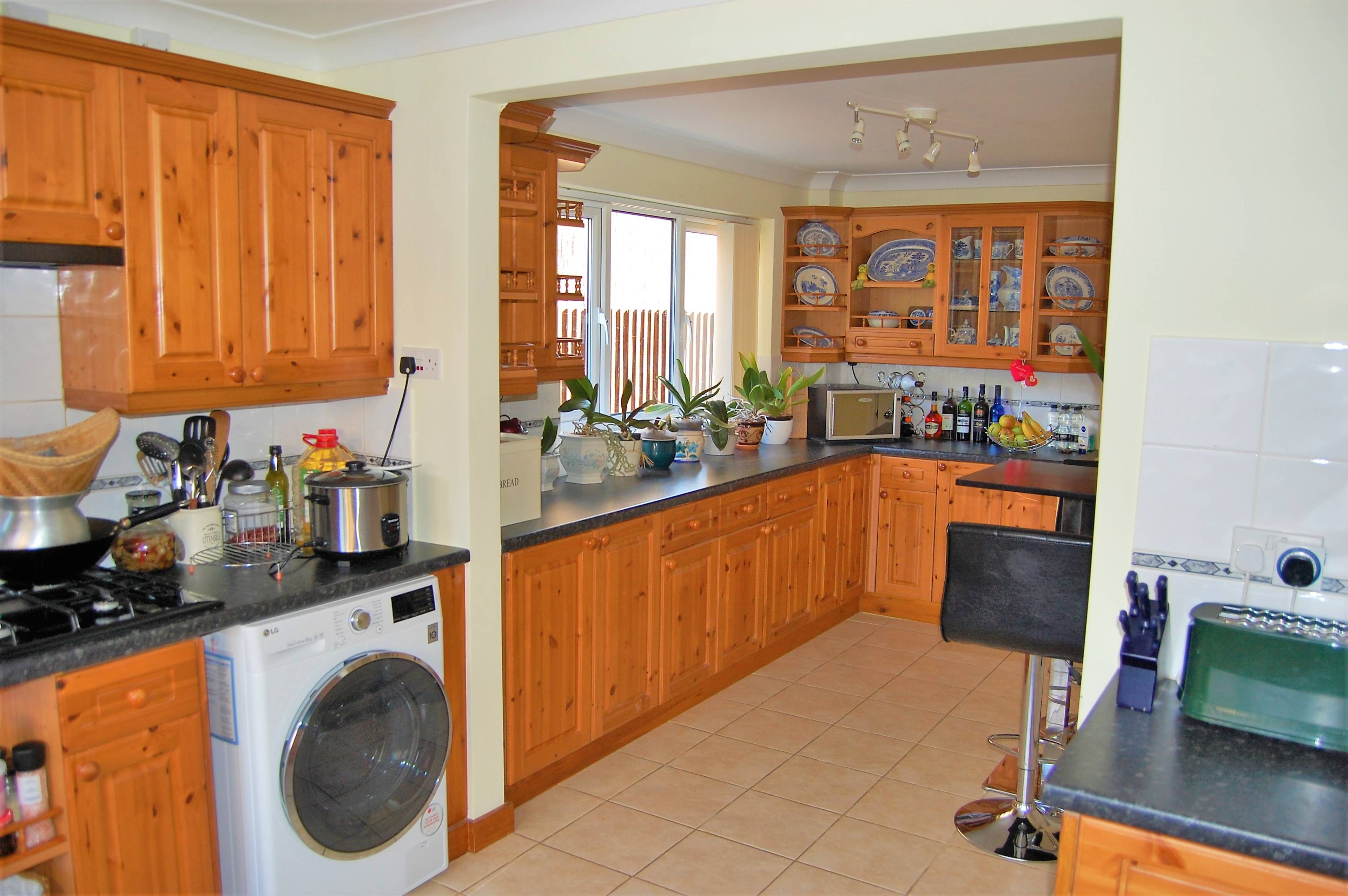 Kitchen/Breakfast