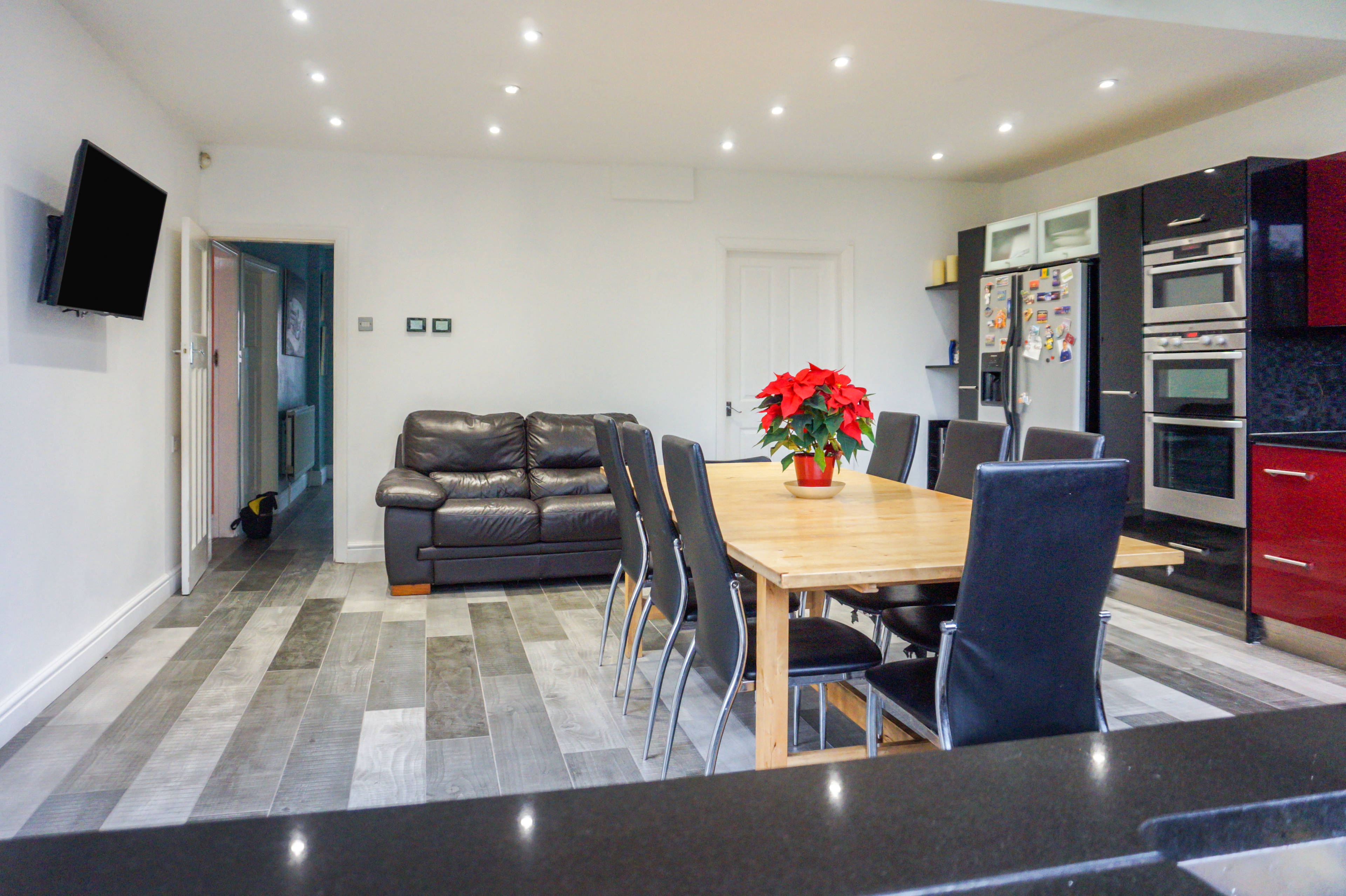 Kitchen/Family Room