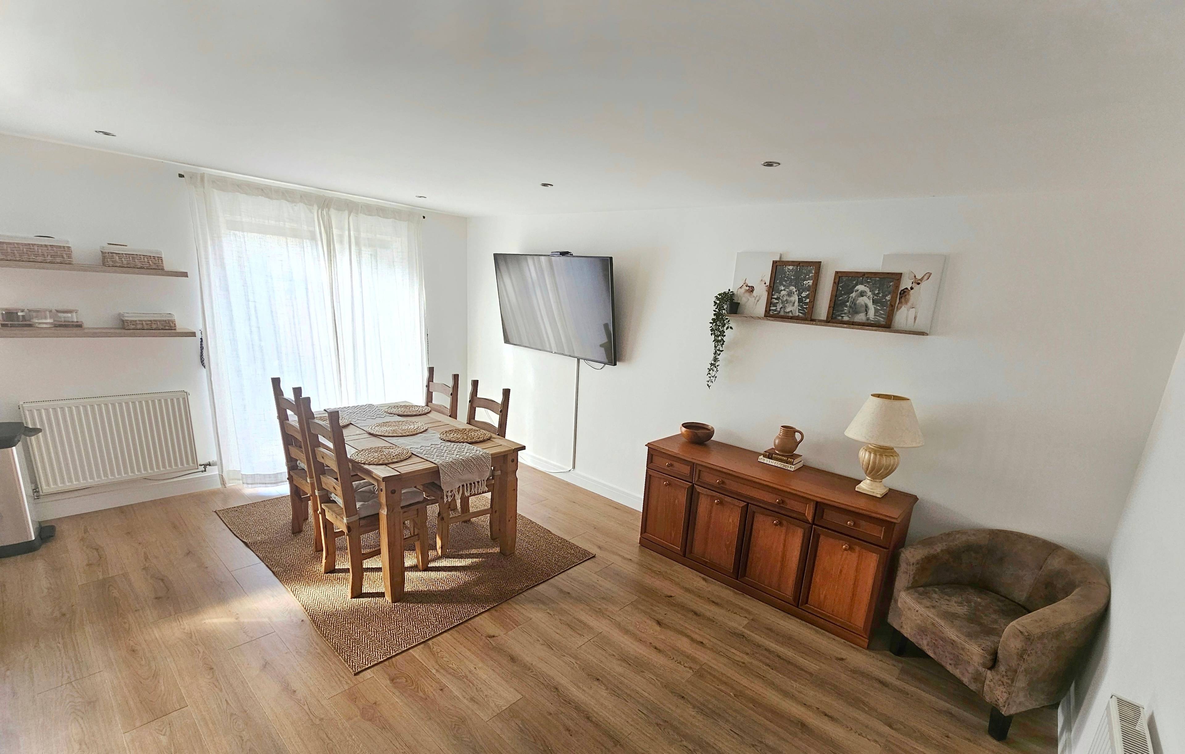 Living / Dining Room