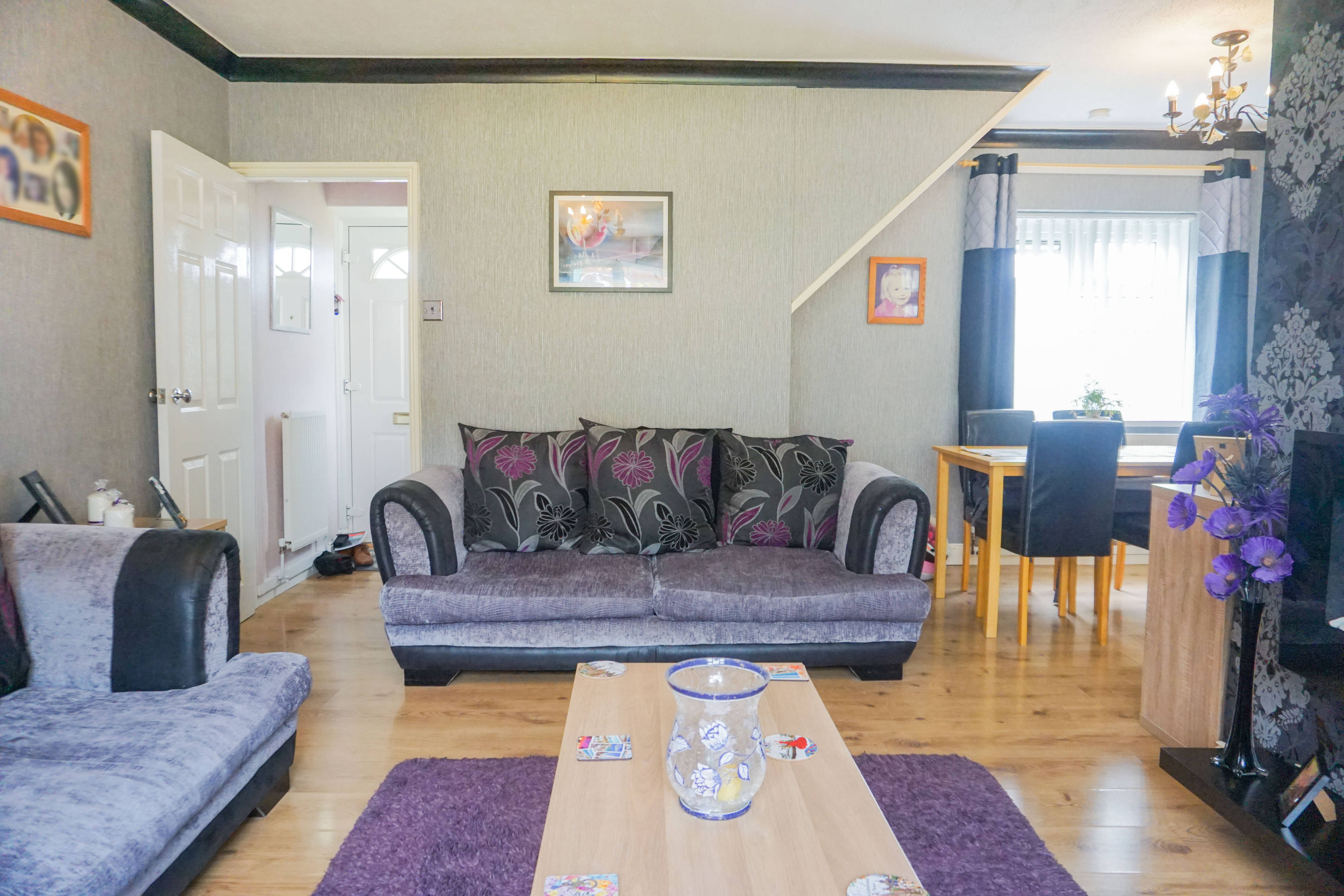 Lounge/Dining Room