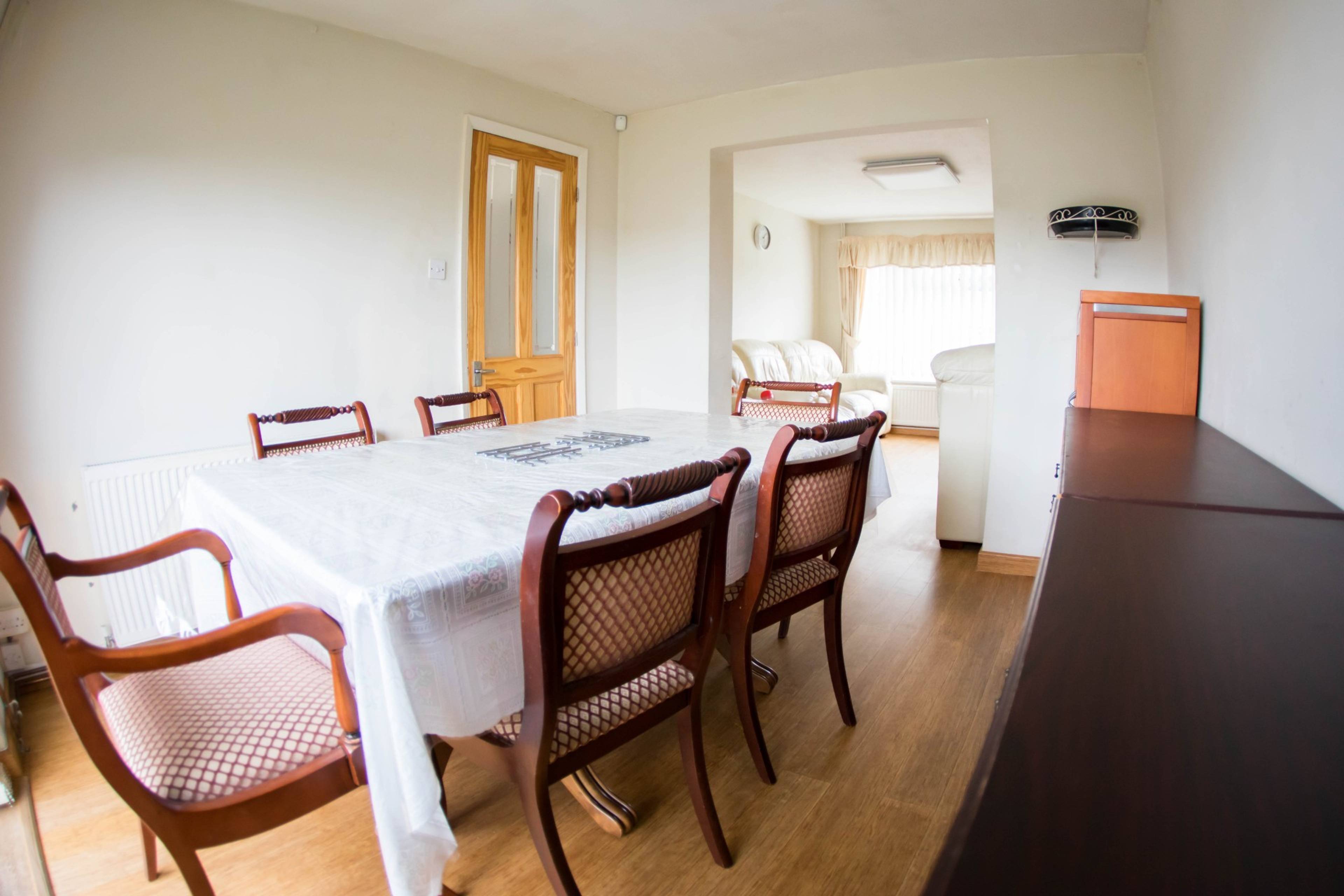 Lounge/dining Room