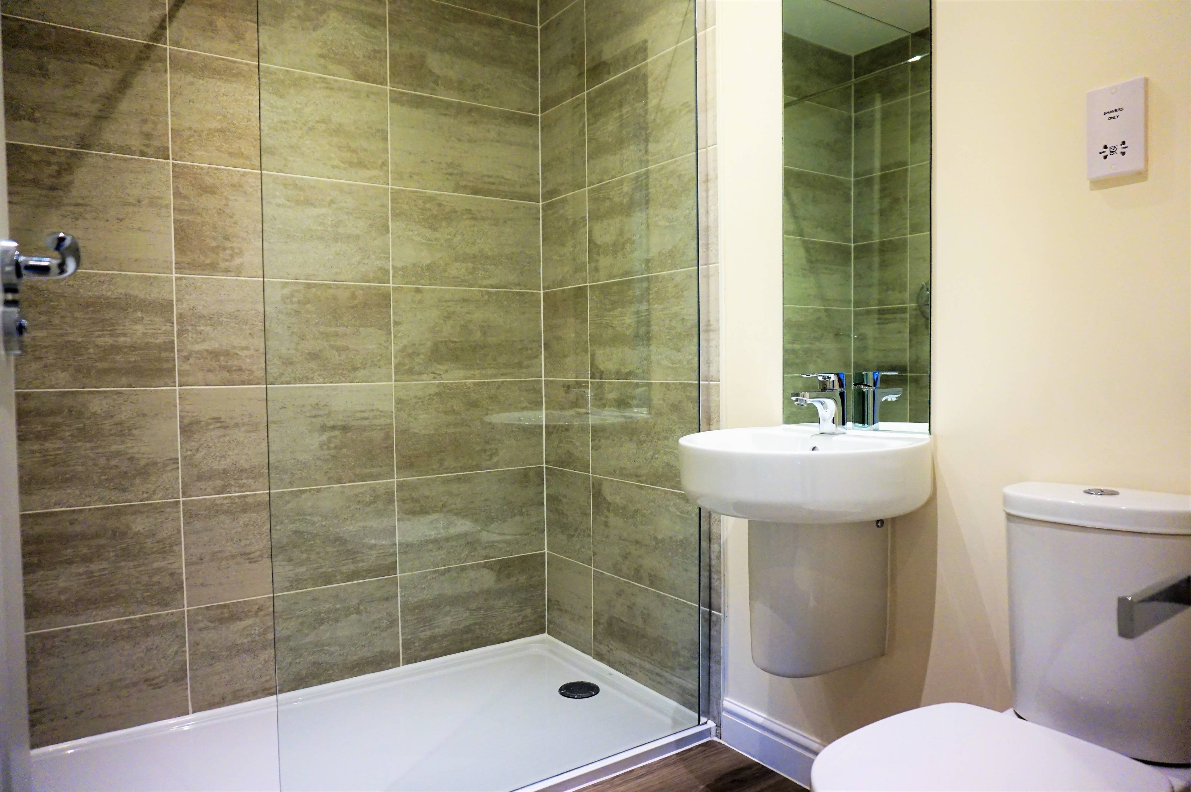 Master En-suite
