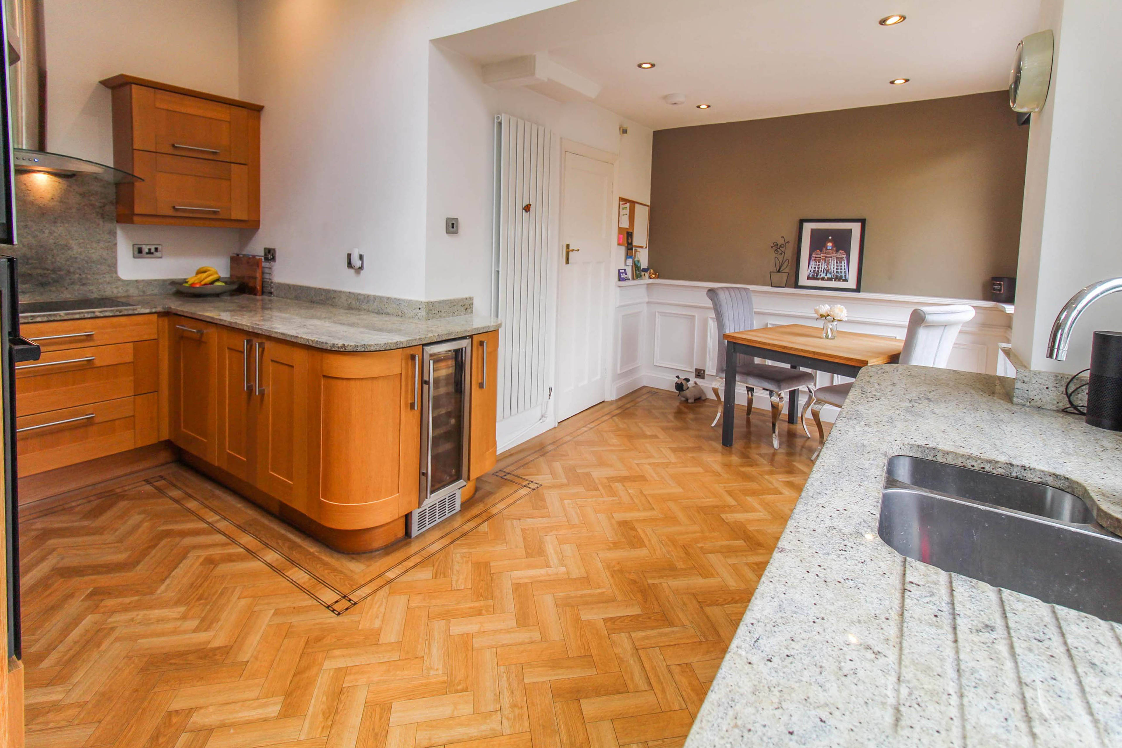 Kitchen/Breakfast