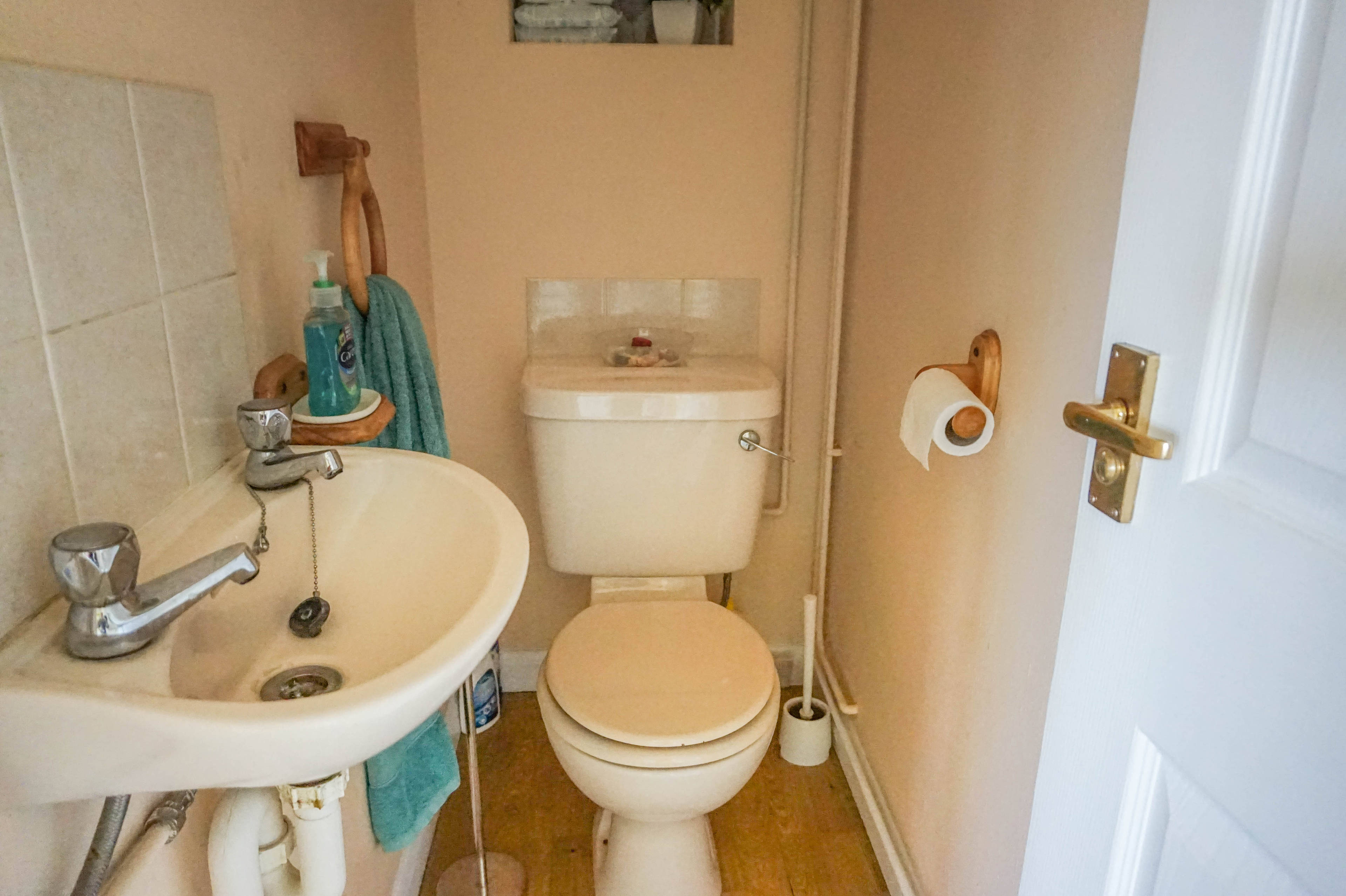 Downstairs Cloakroom