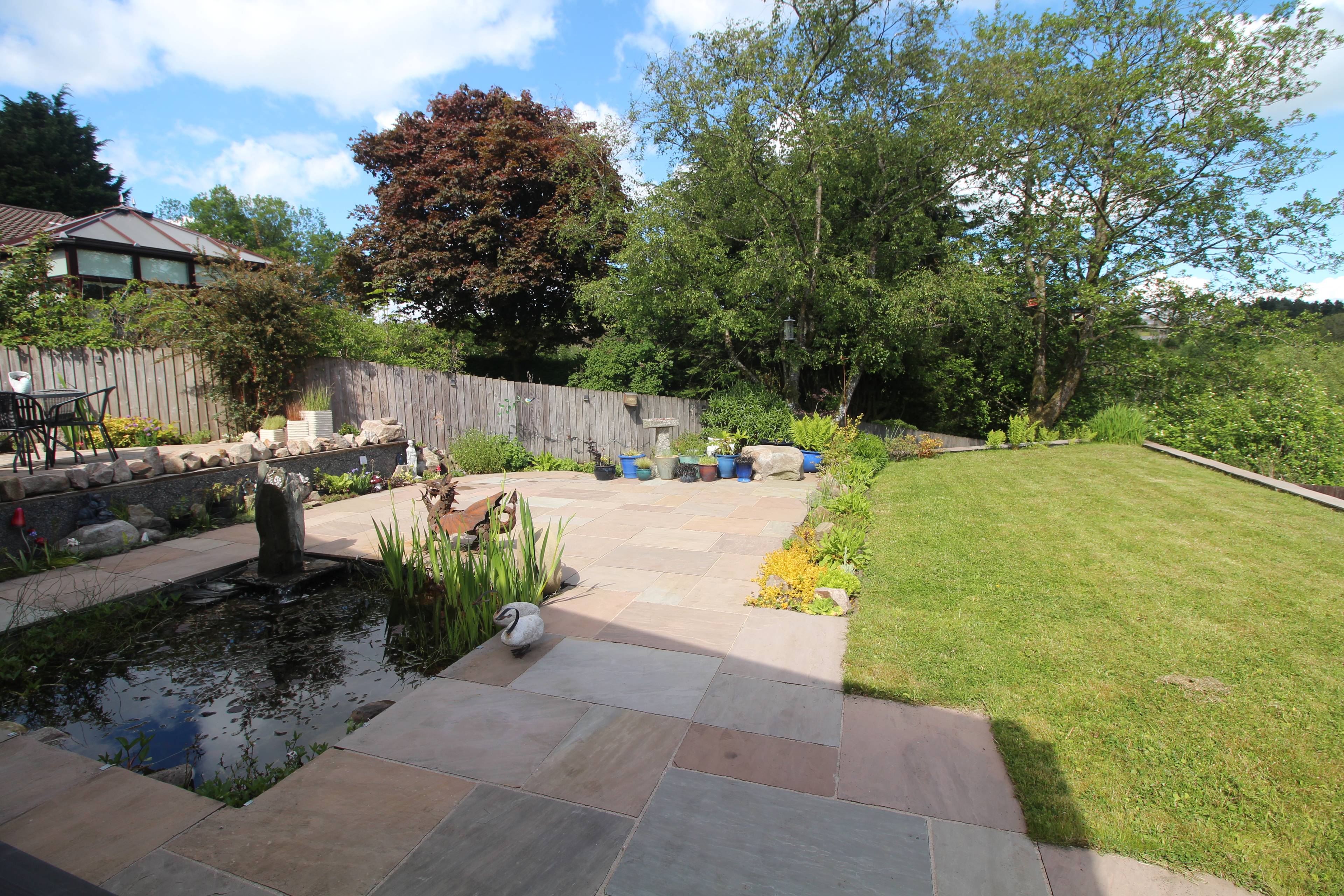 Landscaped  Gardens