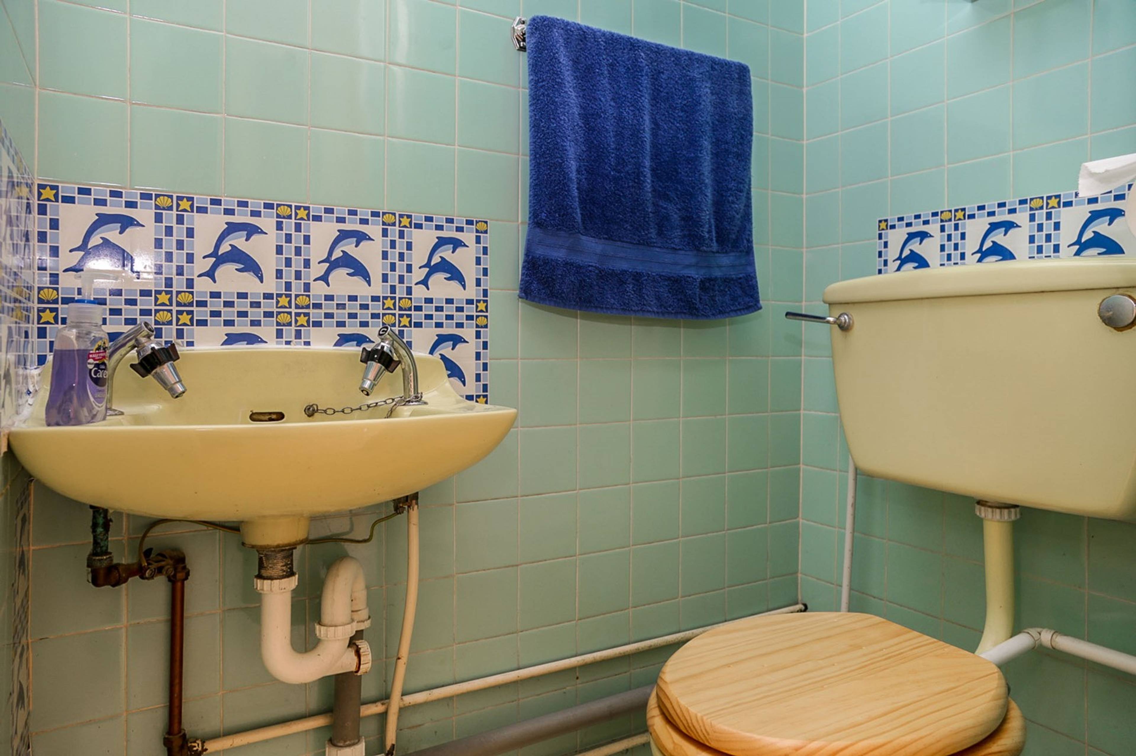 Cloak Room