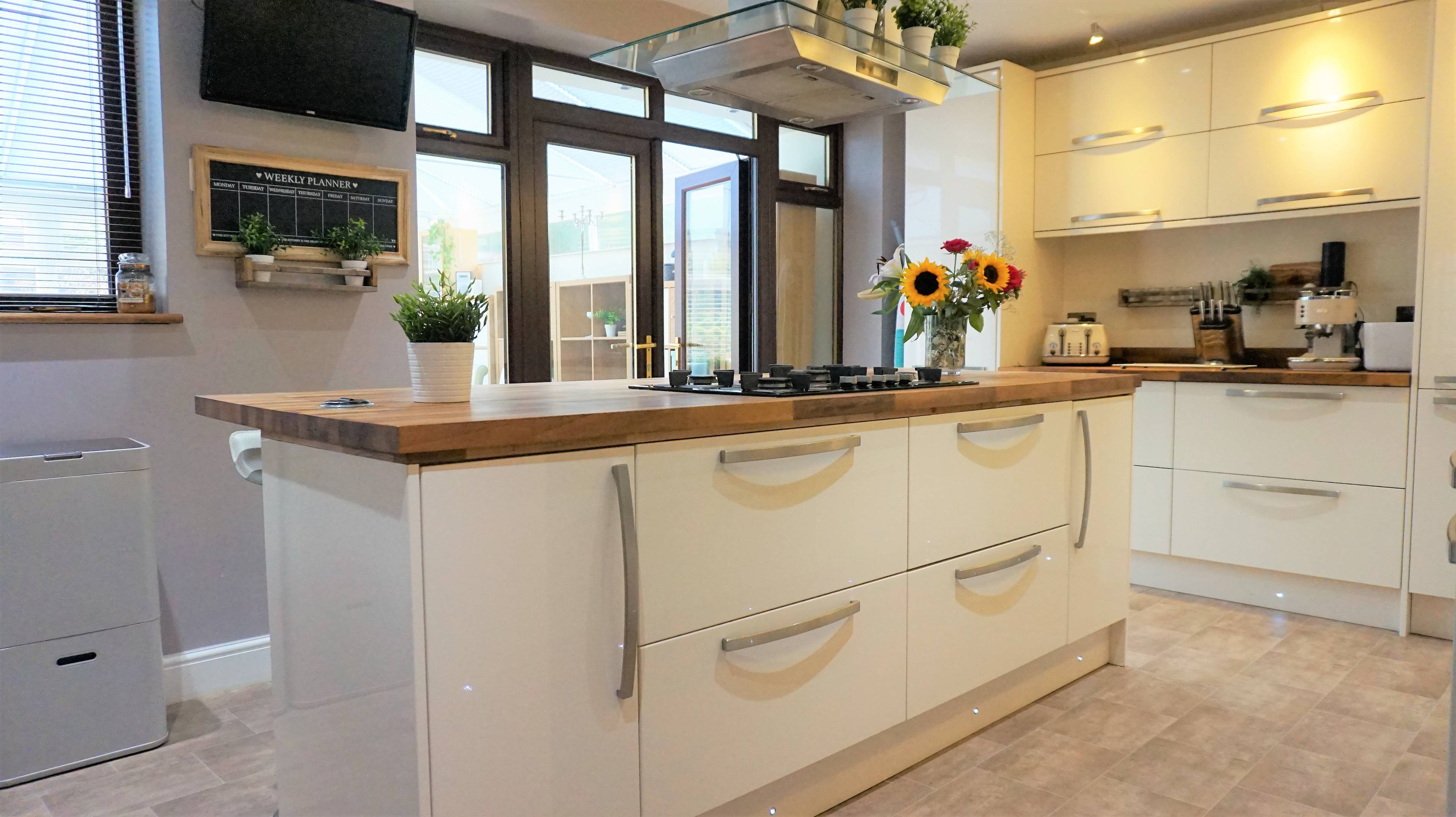 Kitchen/Breakfast