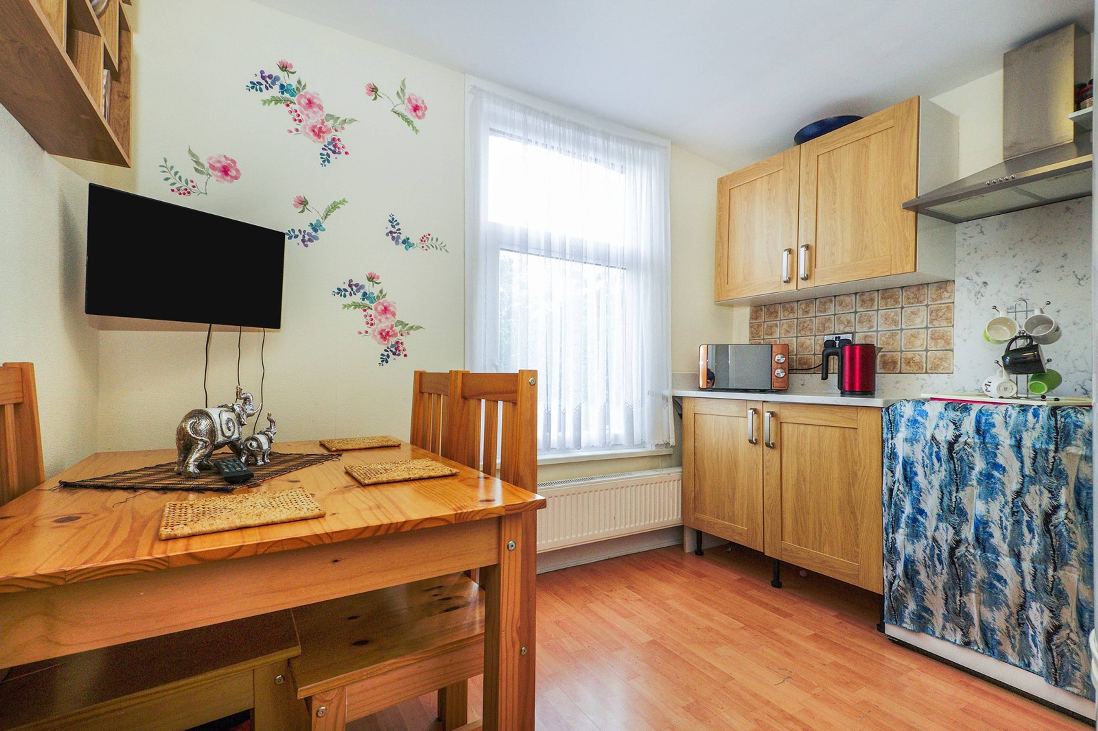 Kitchenette