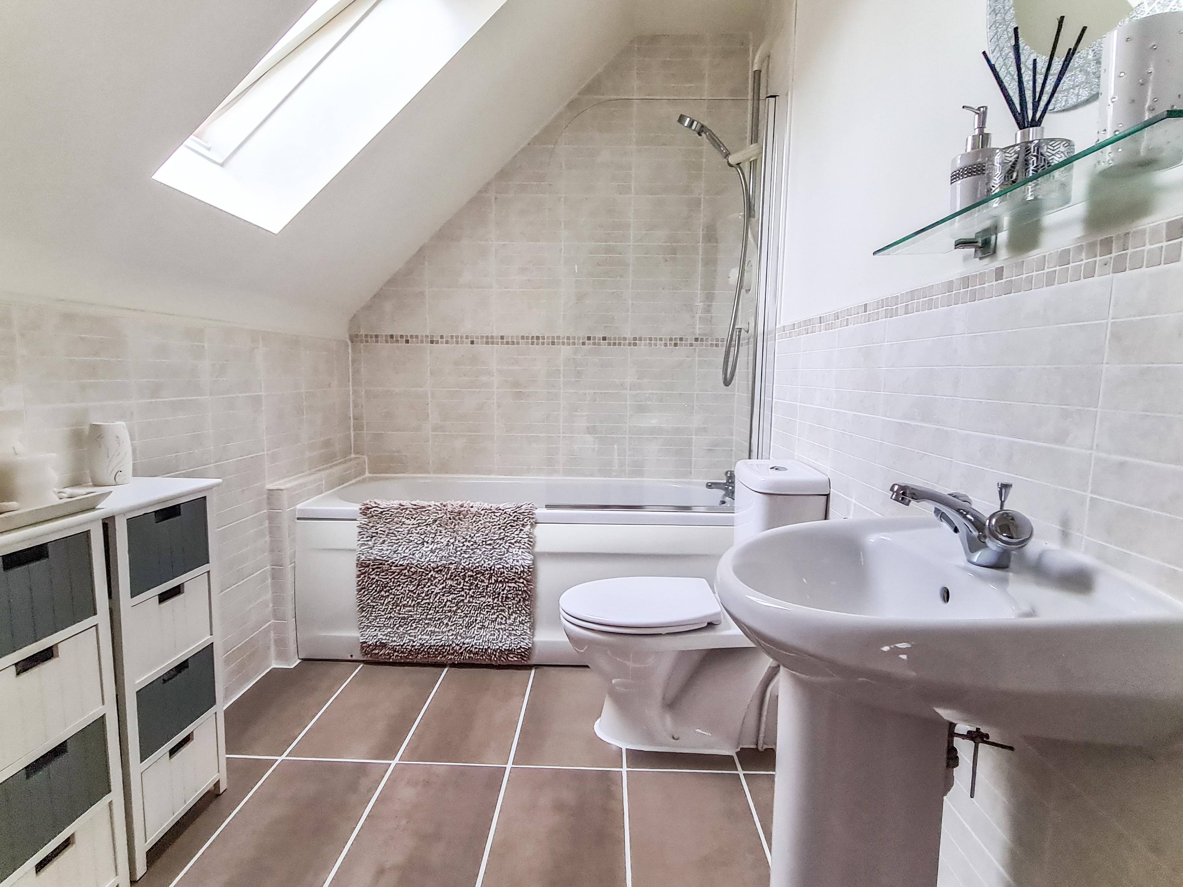 Master En-suite