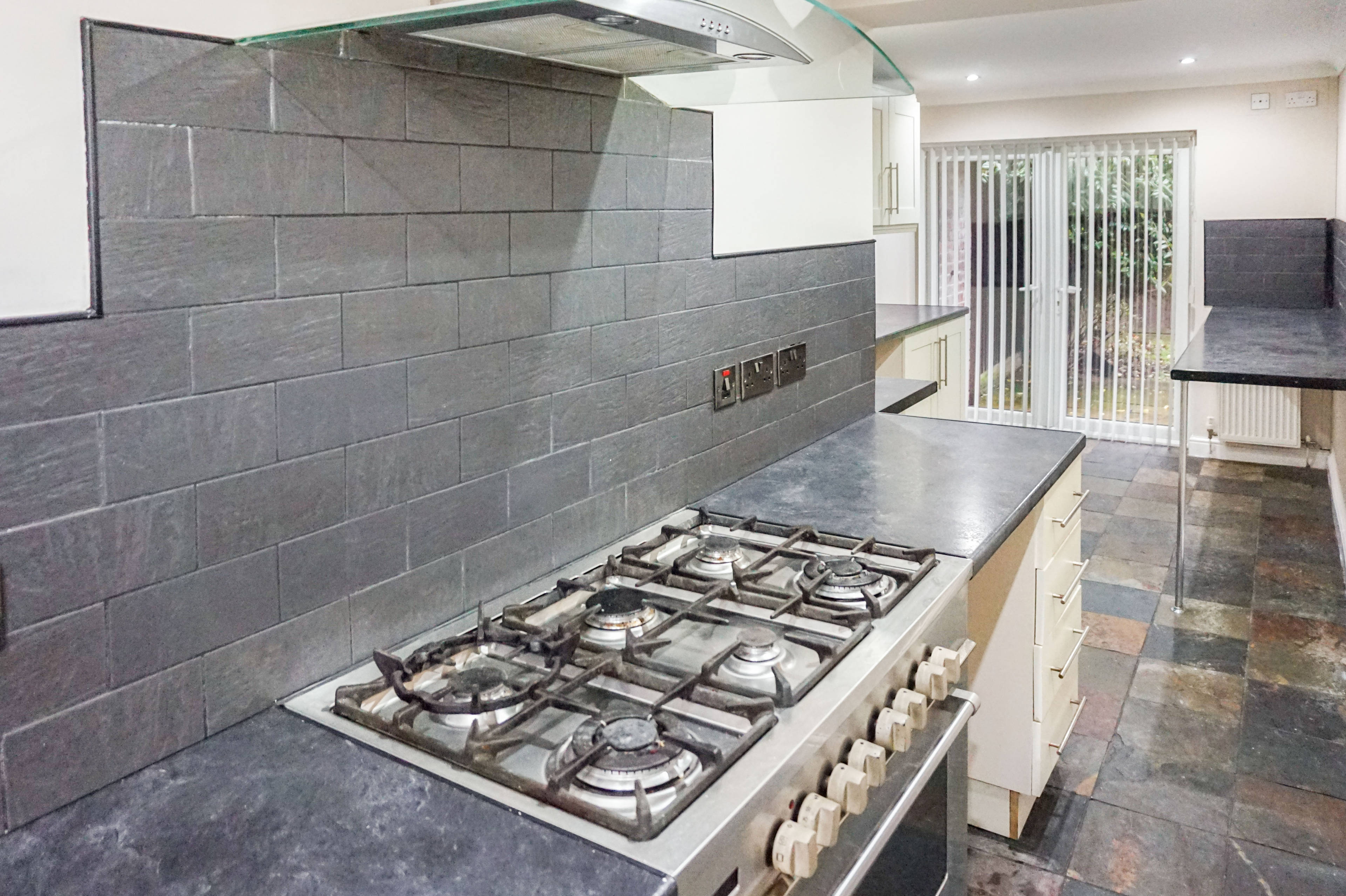 Kitchen/Breakfast