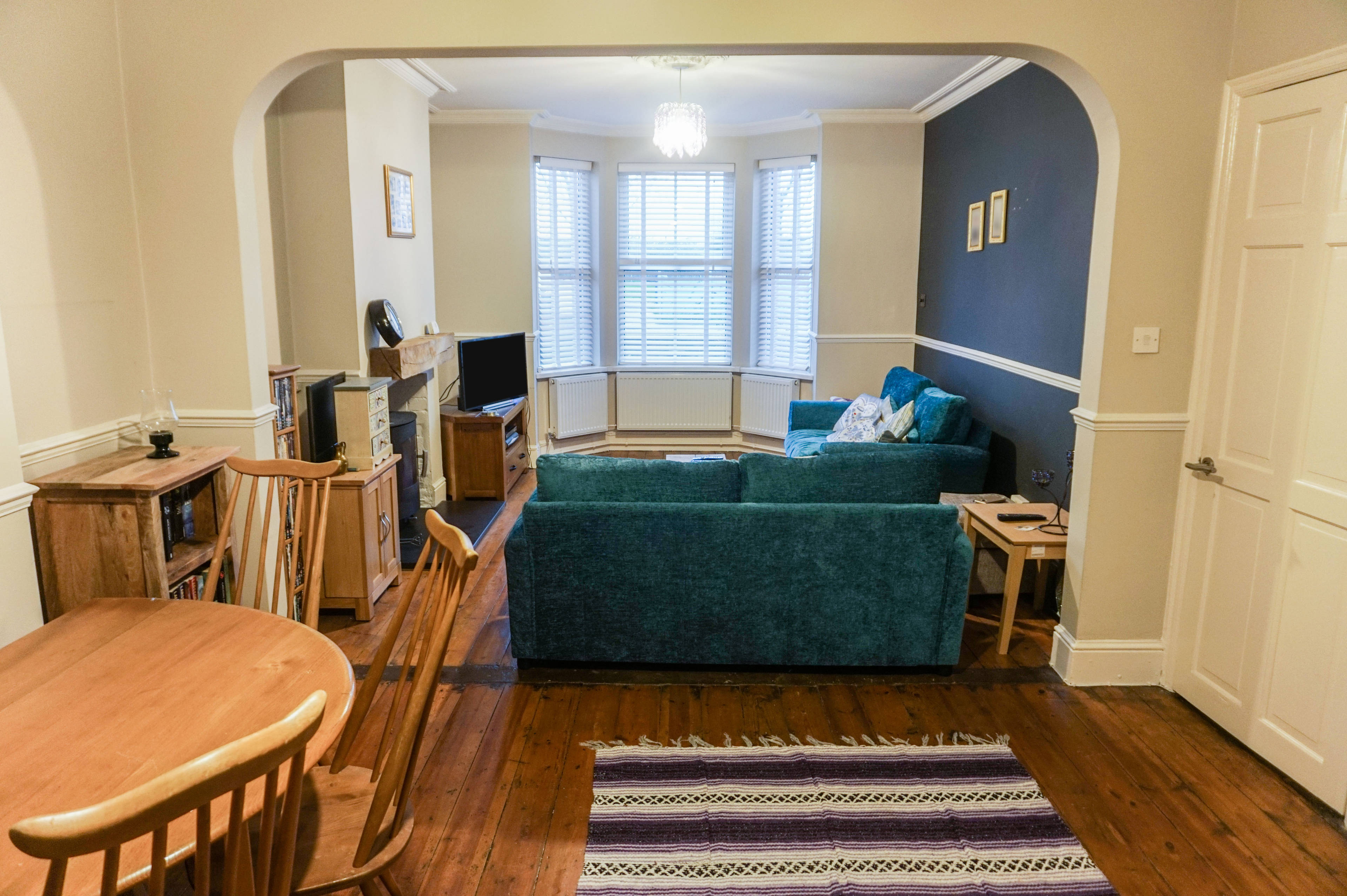 Lounge/Dining Room