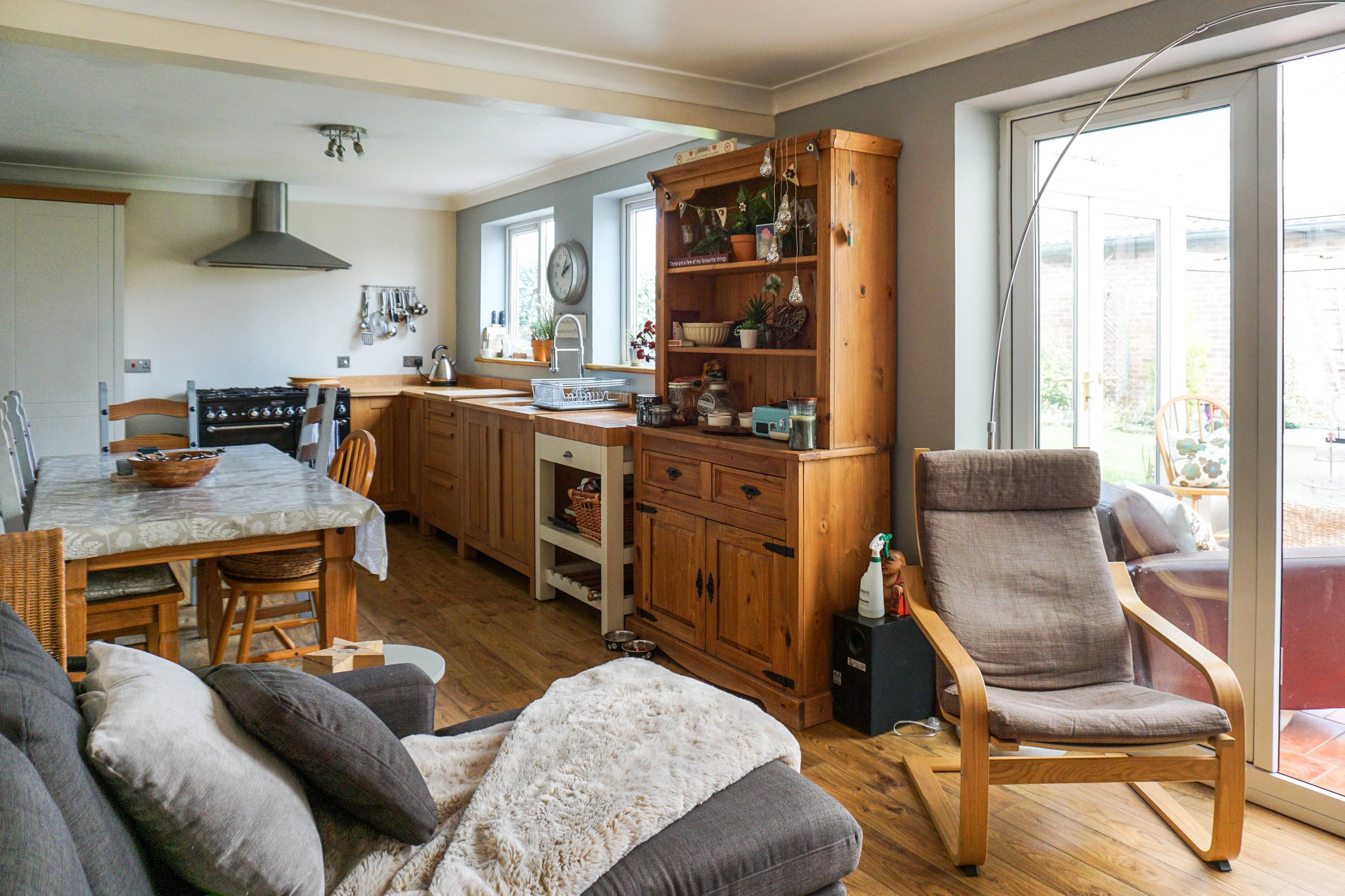 Kitchen/Dining Room