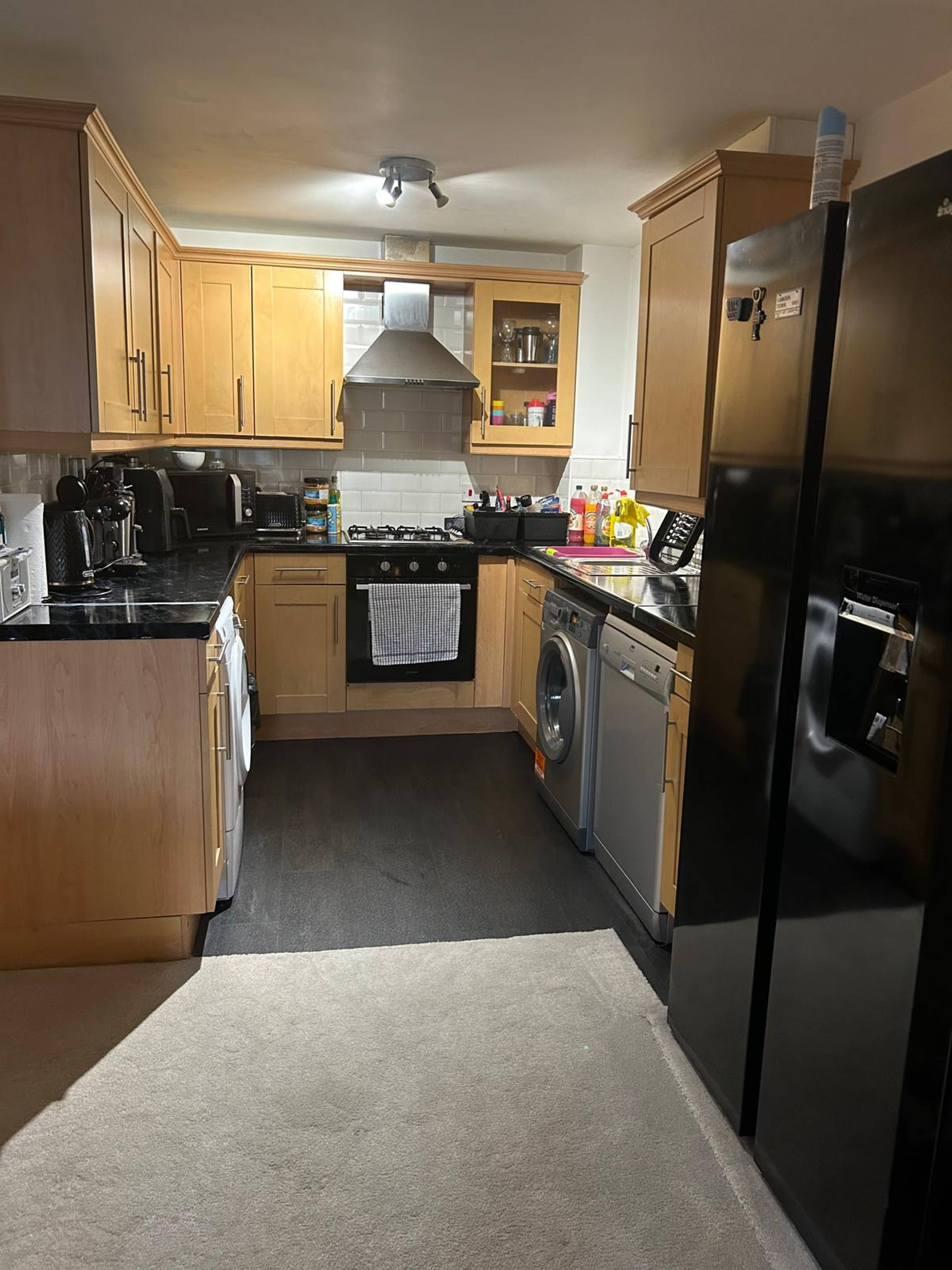 Lounge / Kitchen