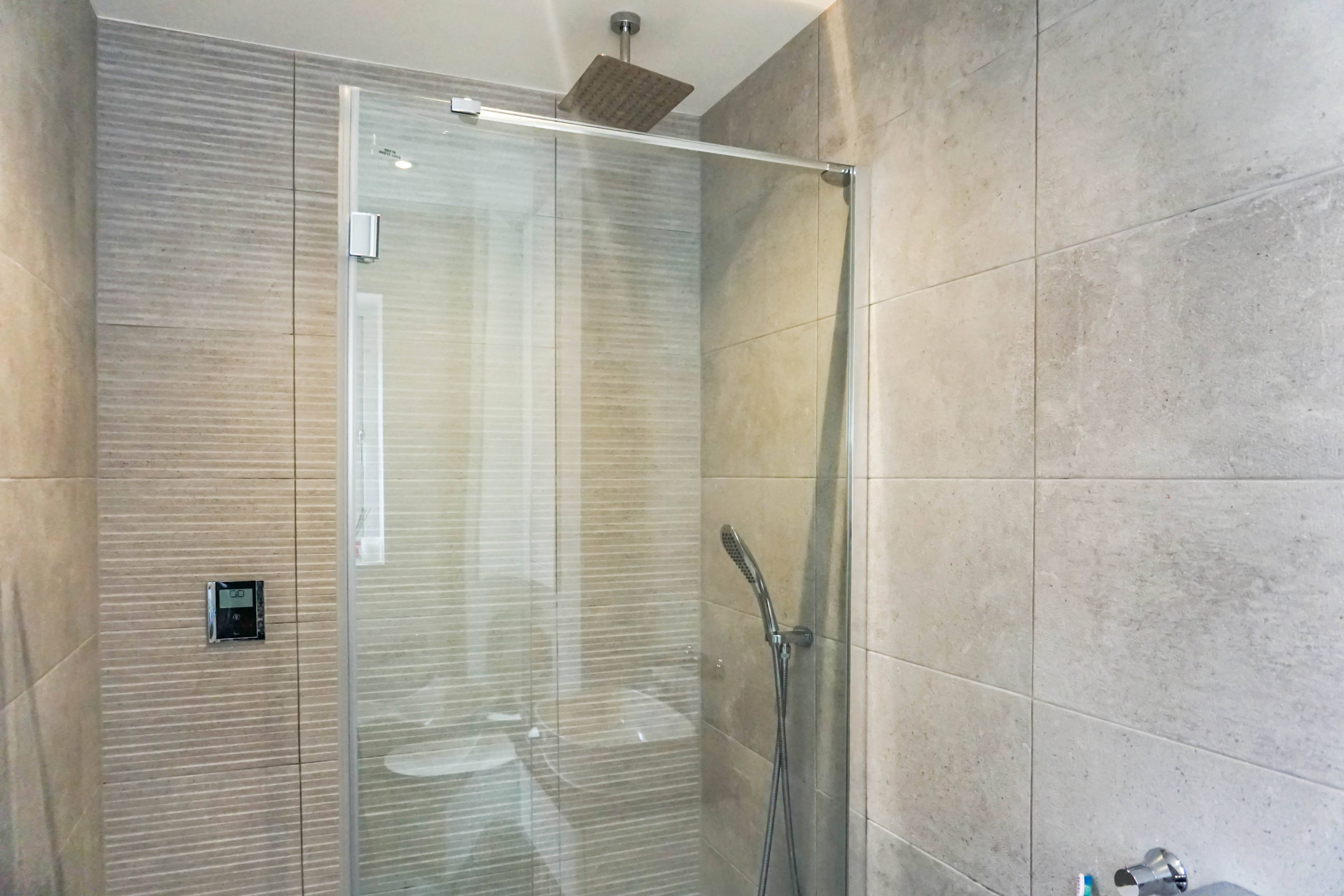 Master En-suite