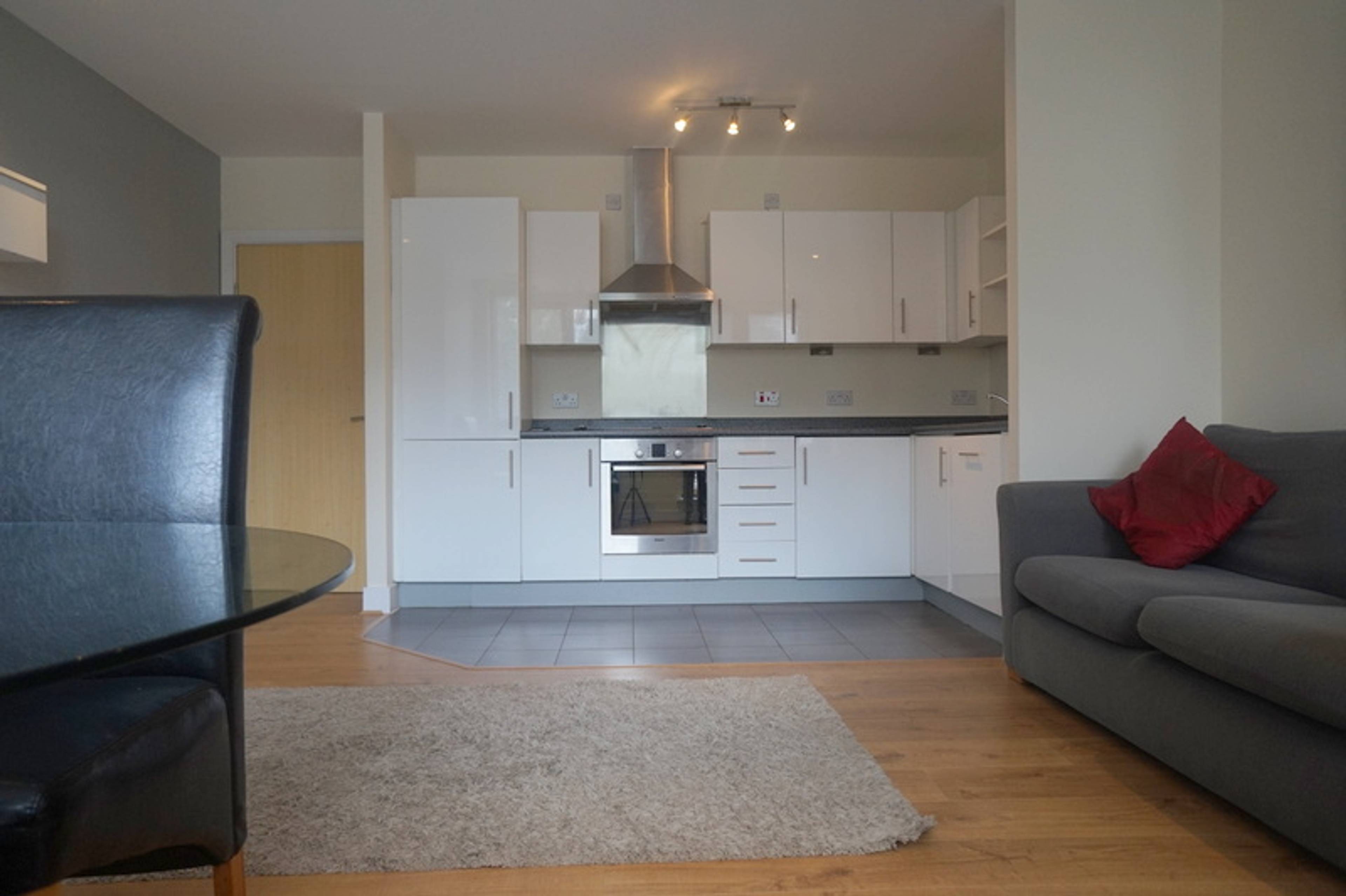 Lounge / Kitchen