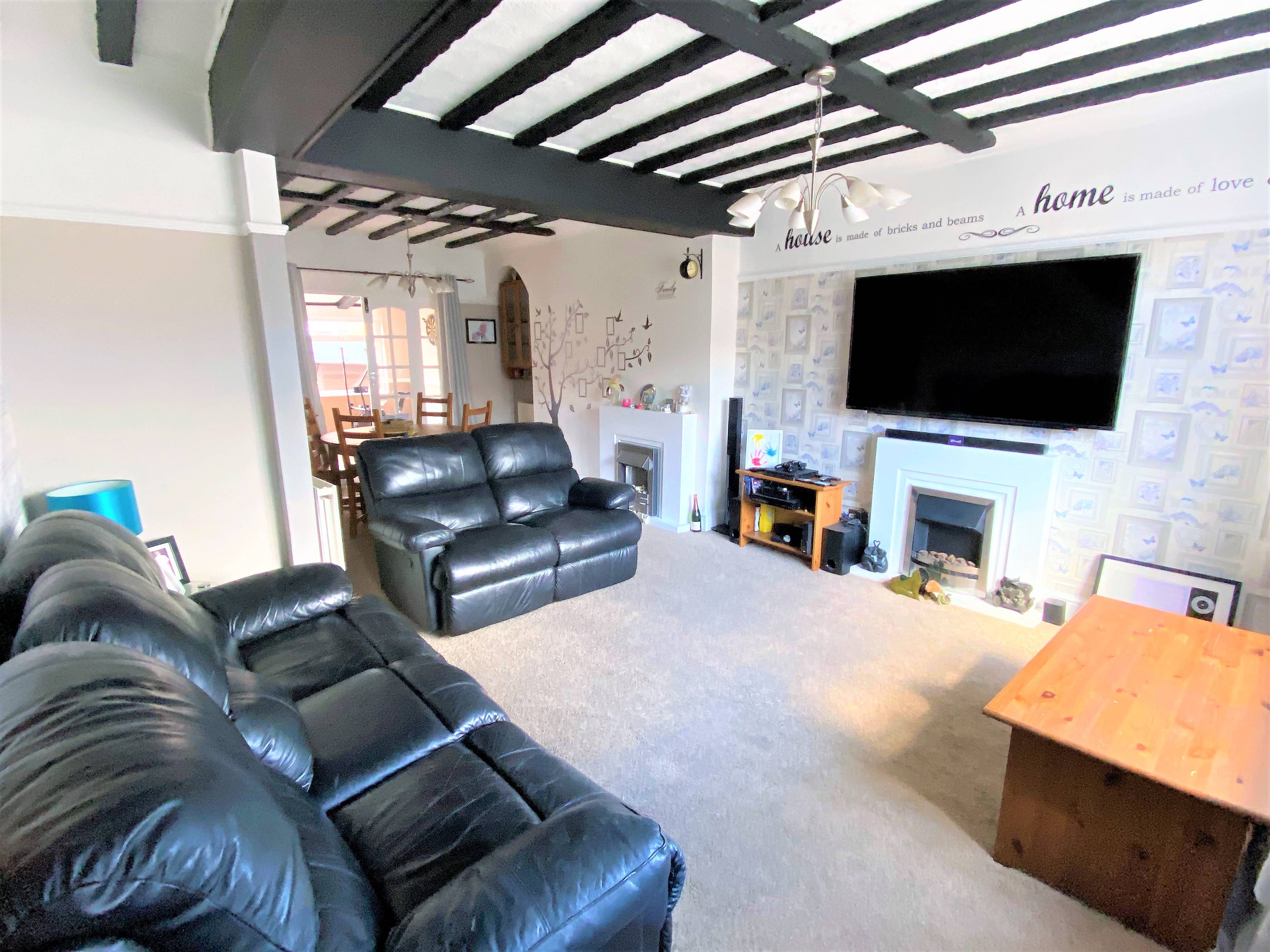 Living / Dining Room