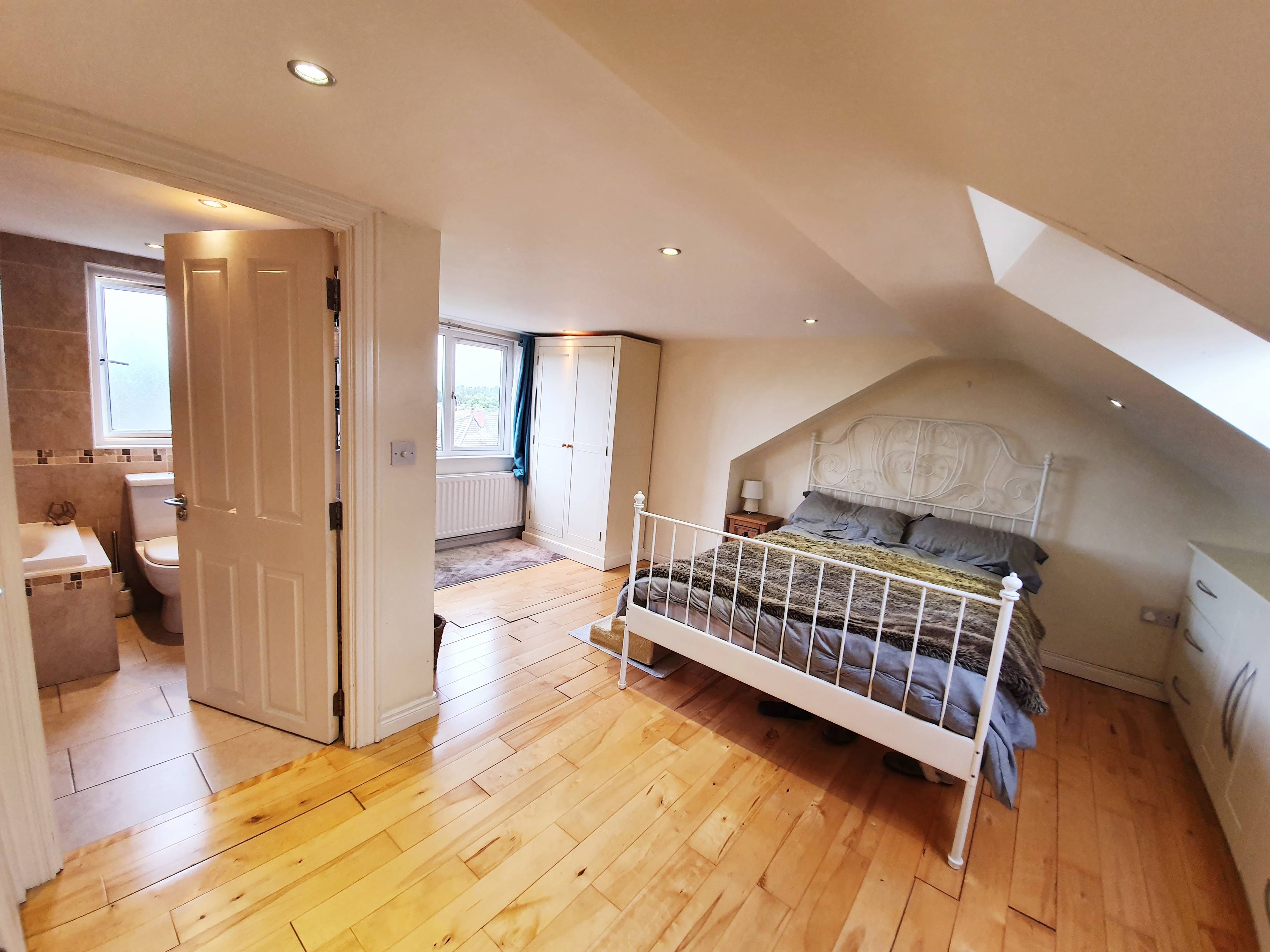 Master En-suite