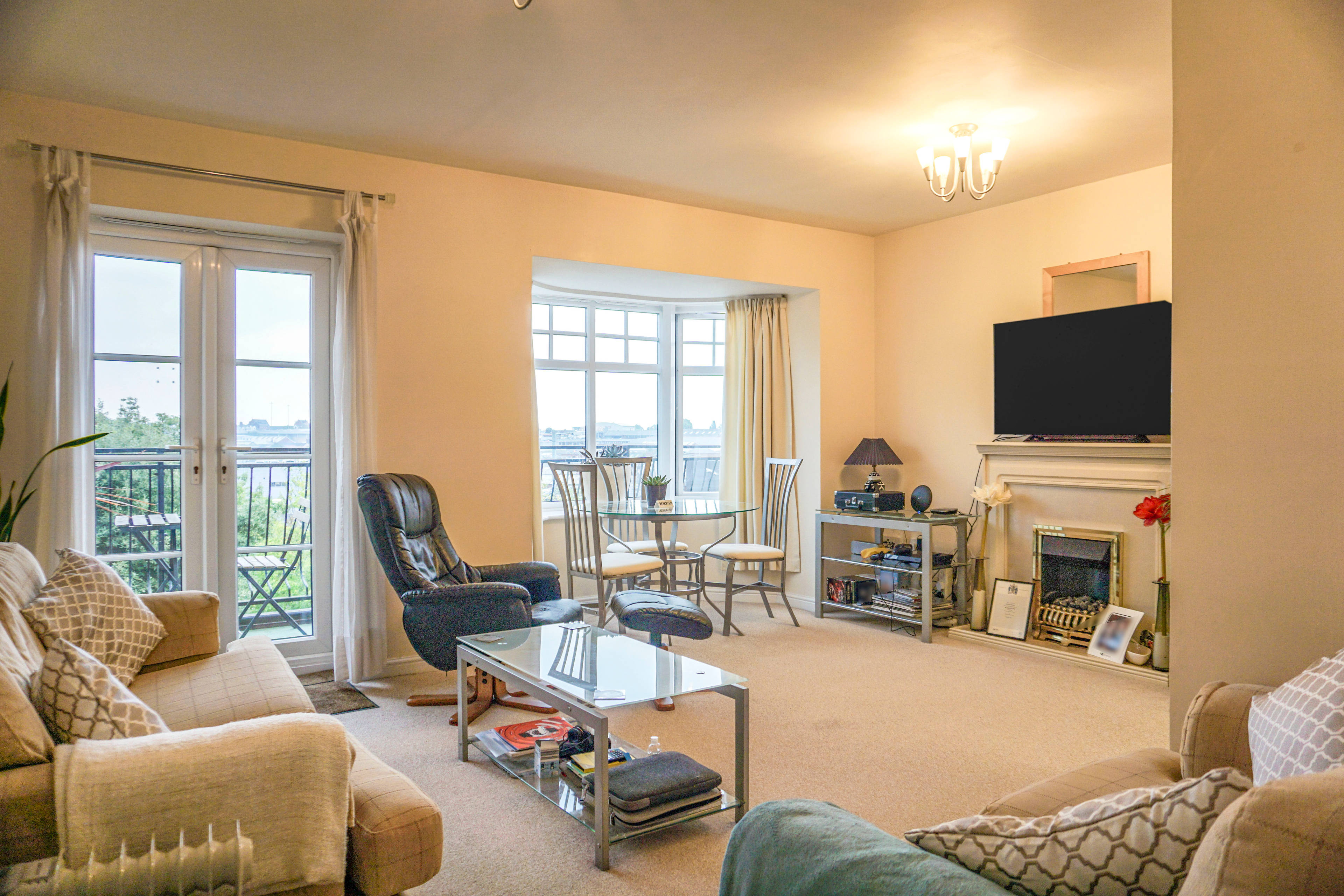 Living / Dining Room