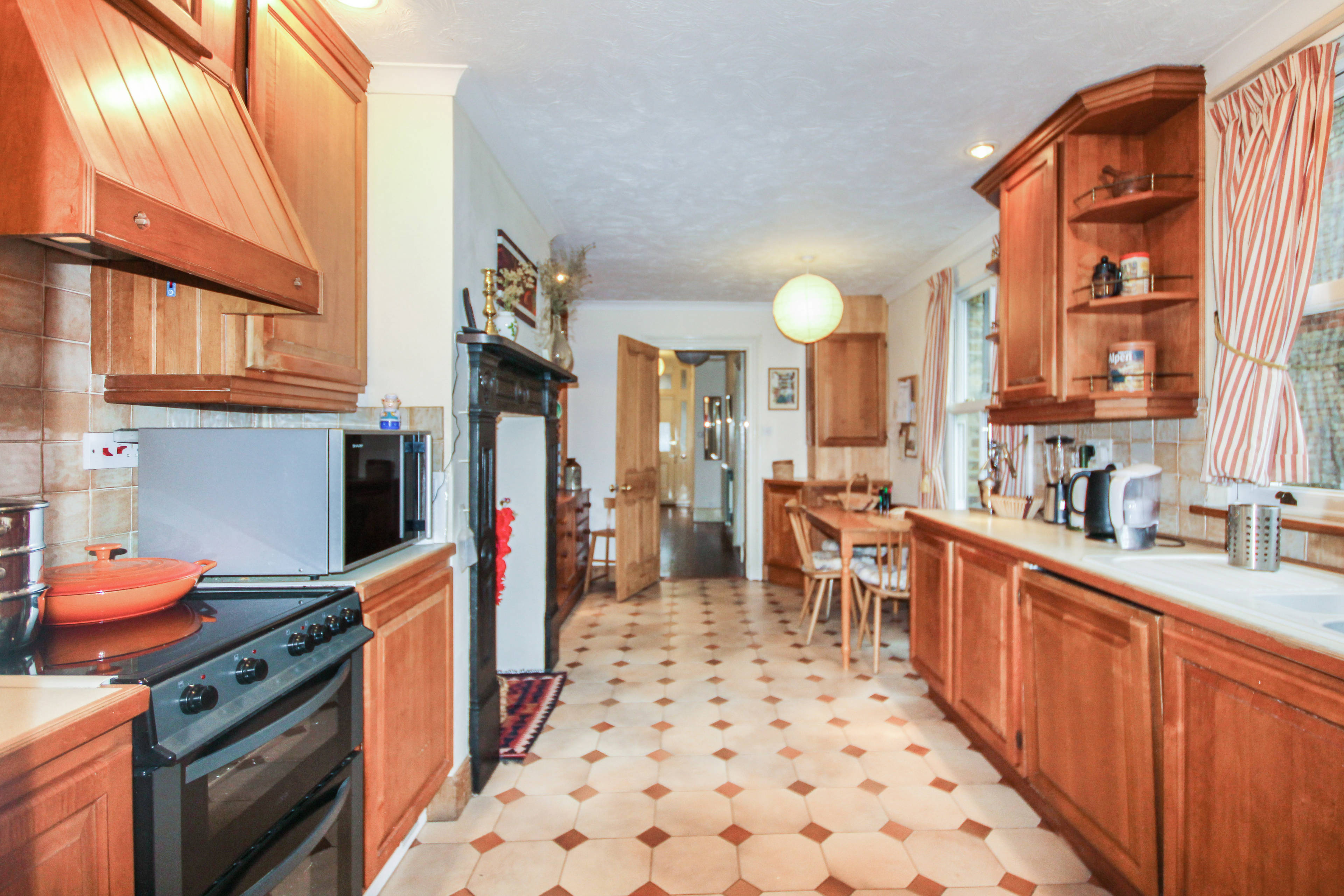 Kitchen/Breakfast