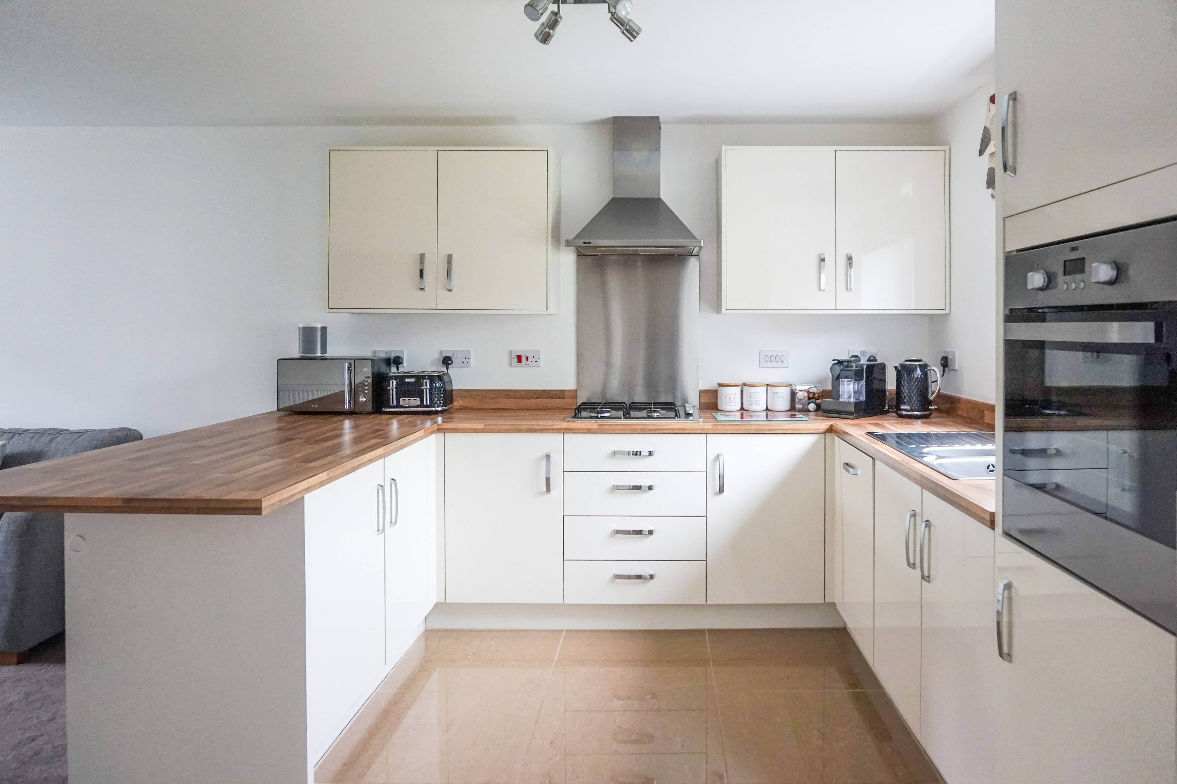 Kitchen/Family Room
