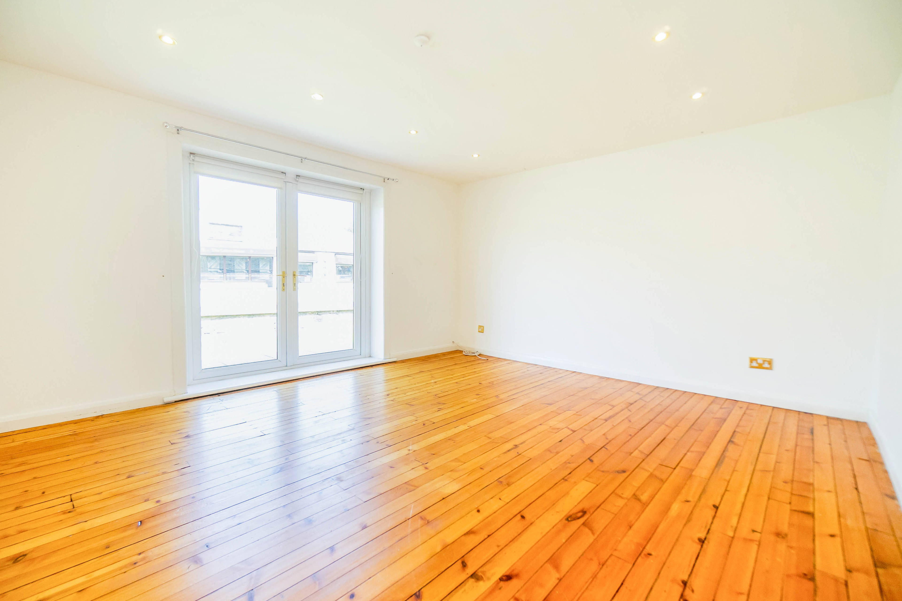 Dining Room/Bedroom