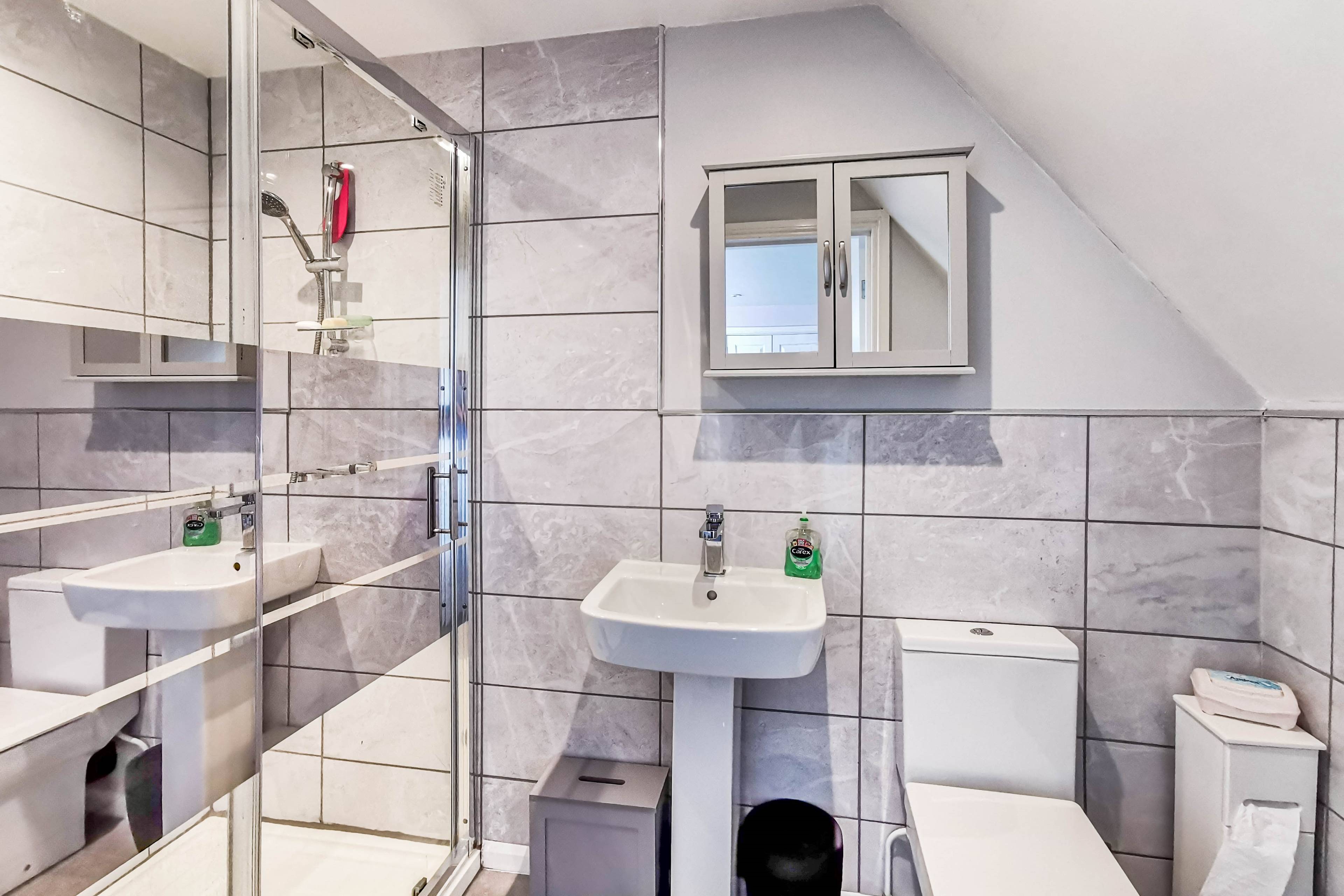 En-suite One