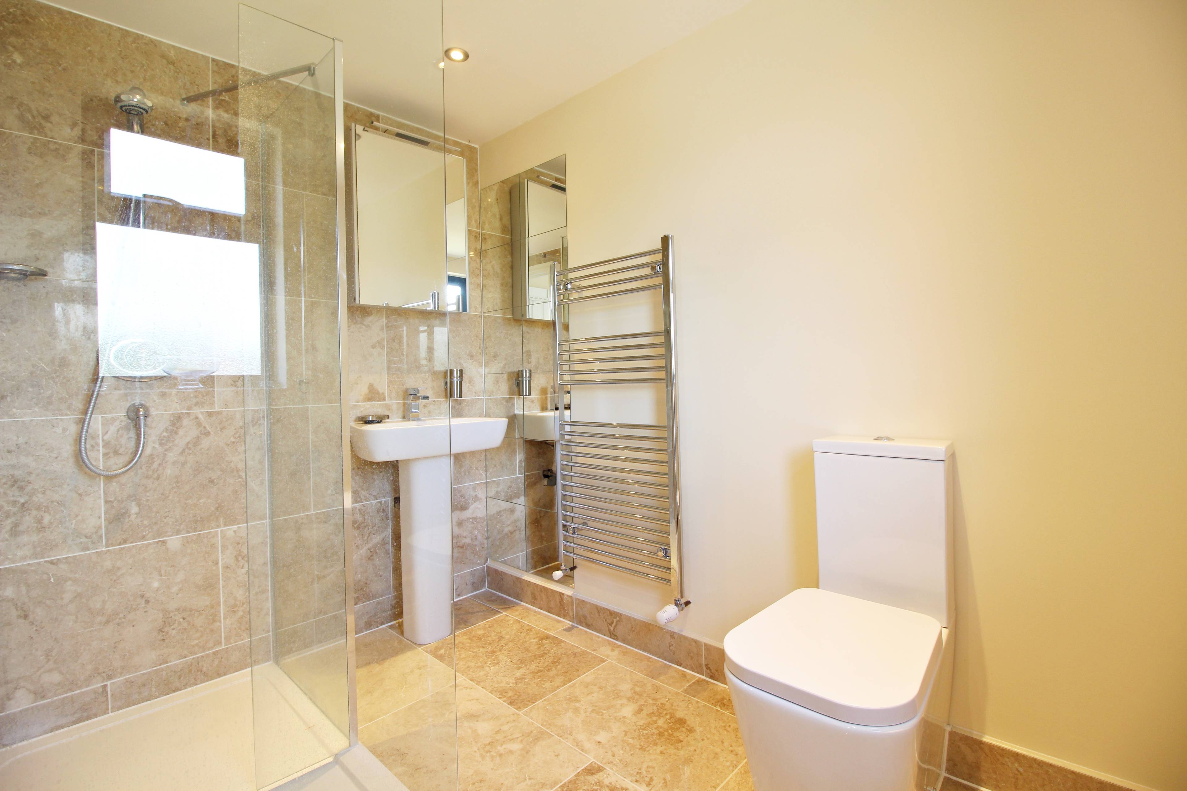 Master En-suite
