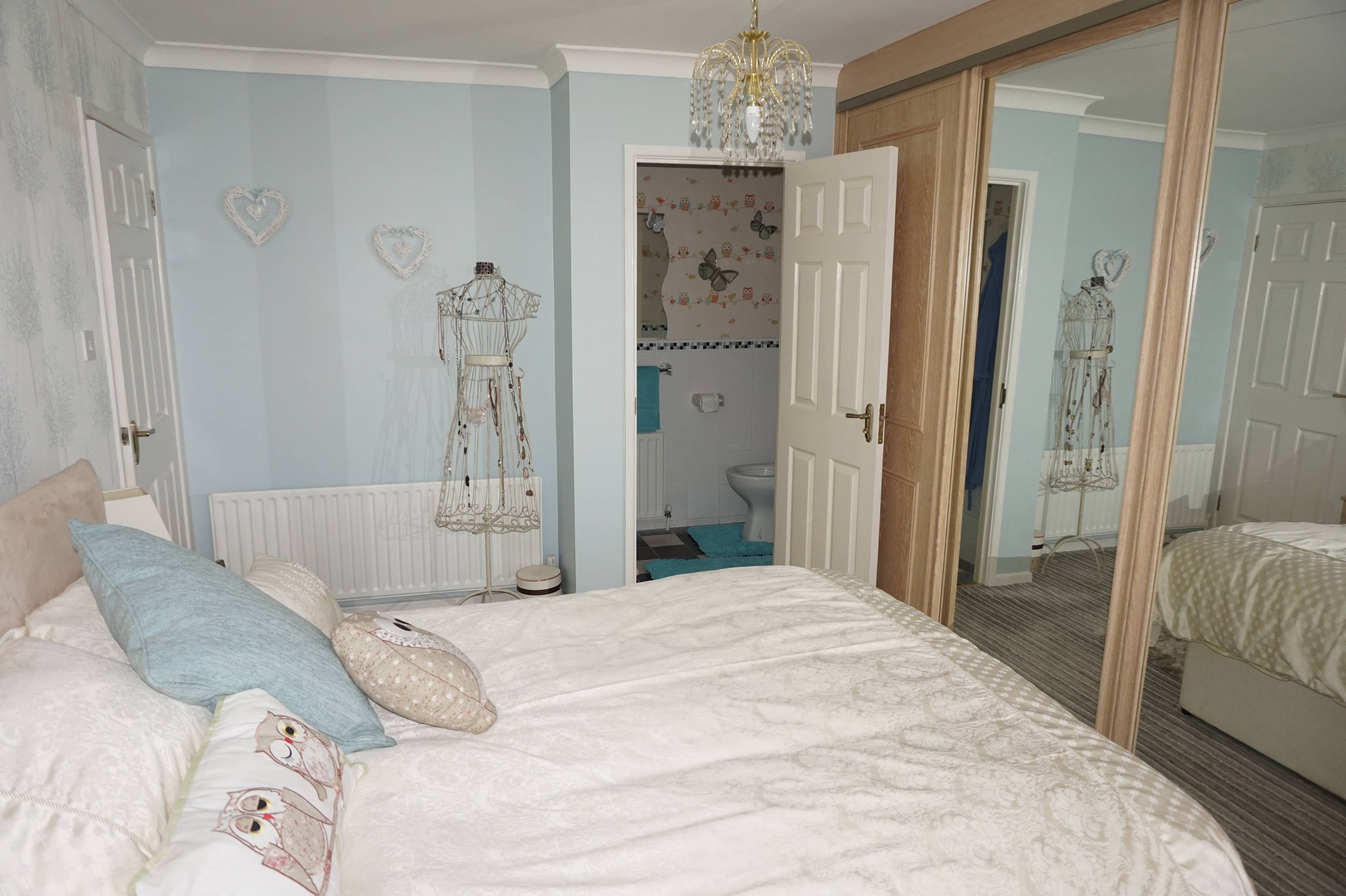 Master En-suite