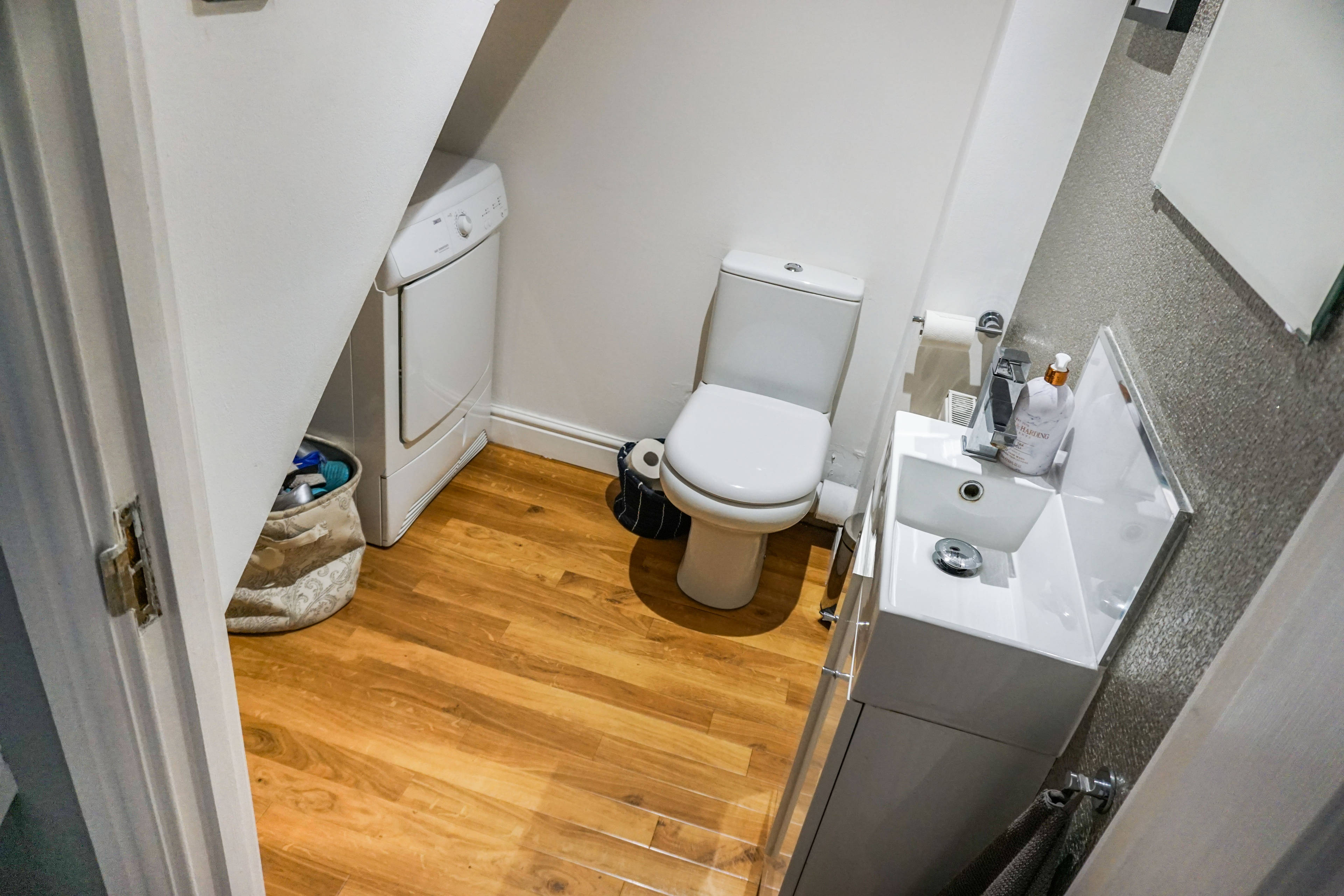 W.C.