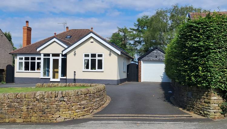 3 bedroom detached bungalow