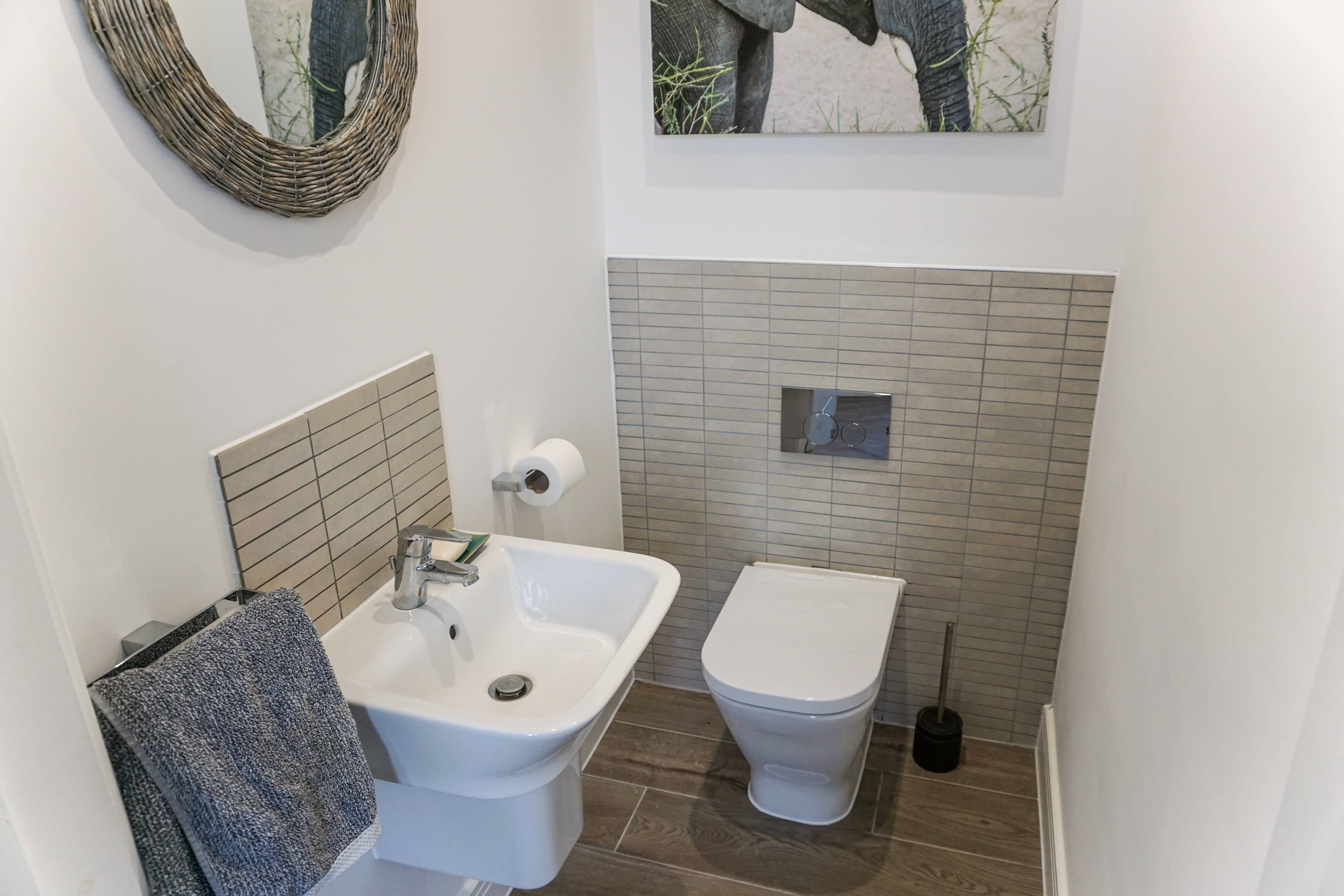 Cloak Room