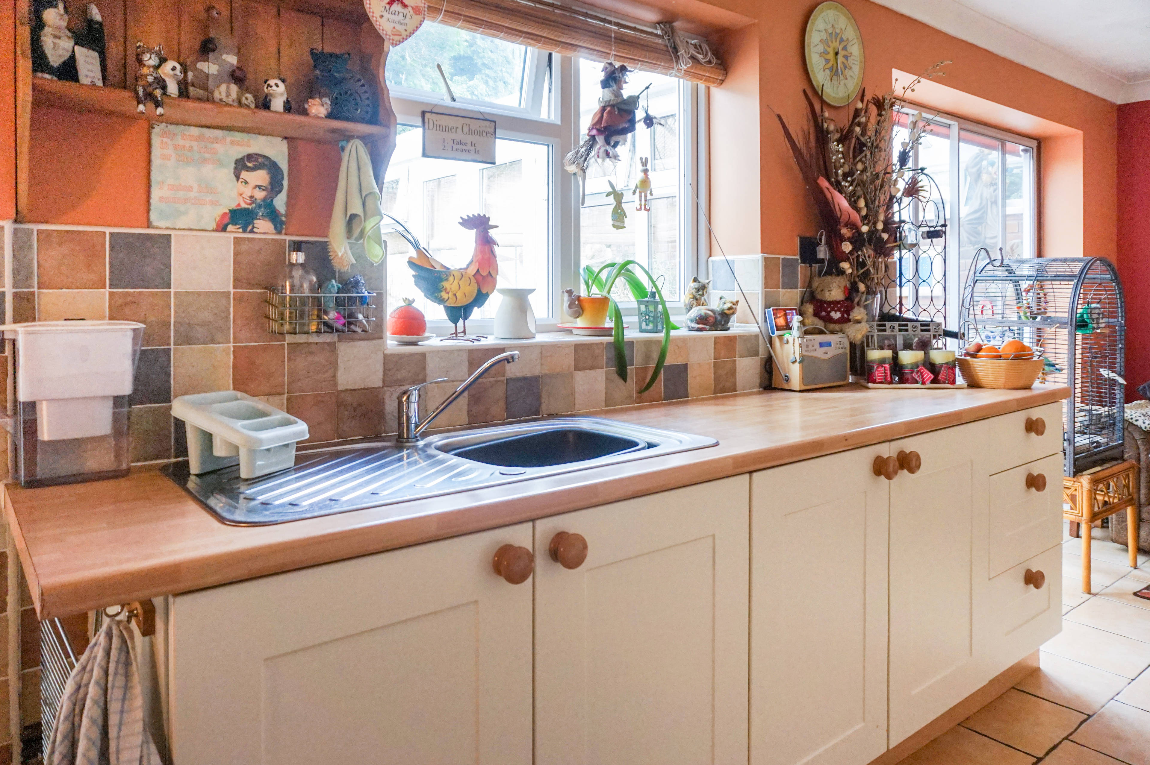 Kitchen/Dining Room