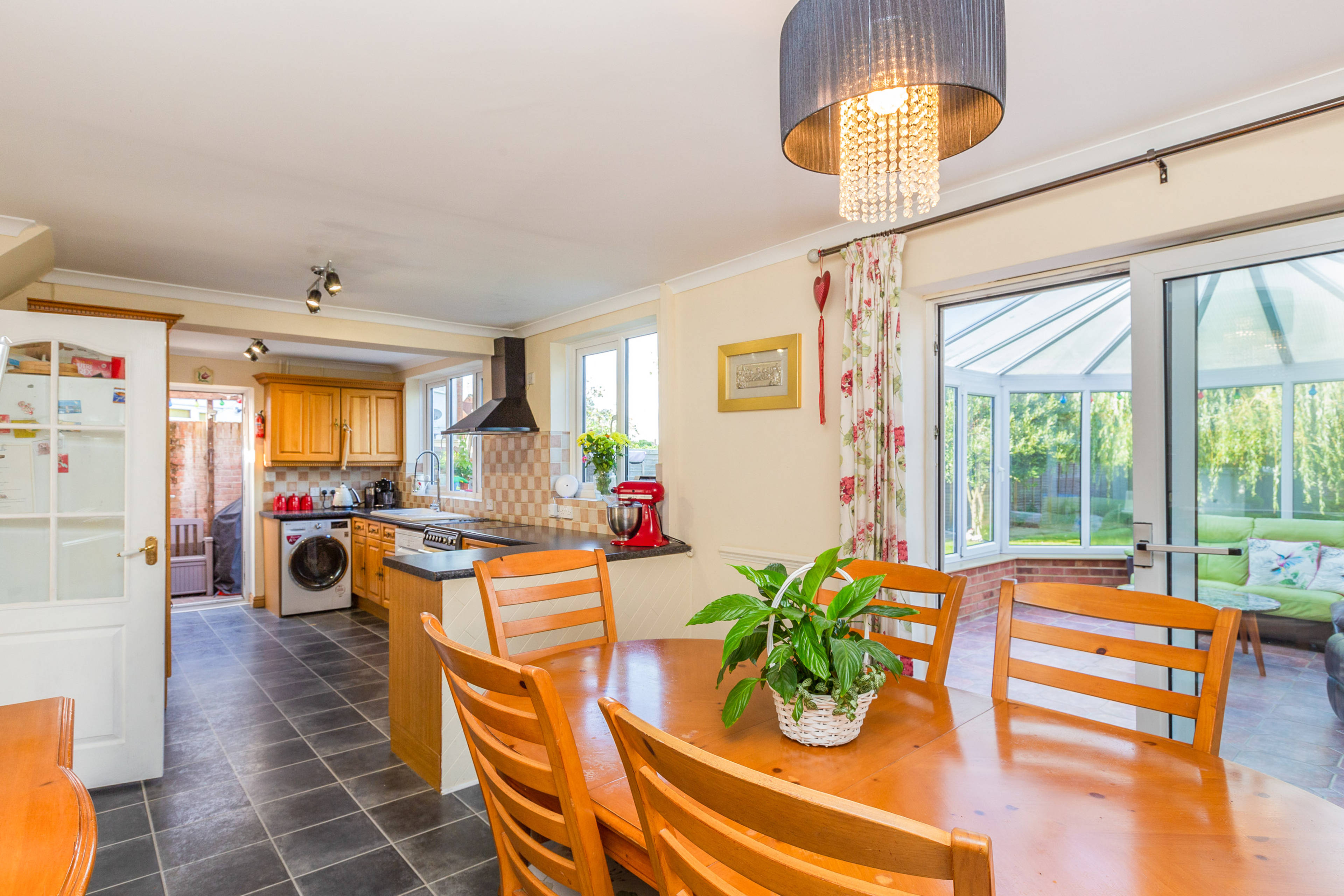 Kitchen/Dining Room