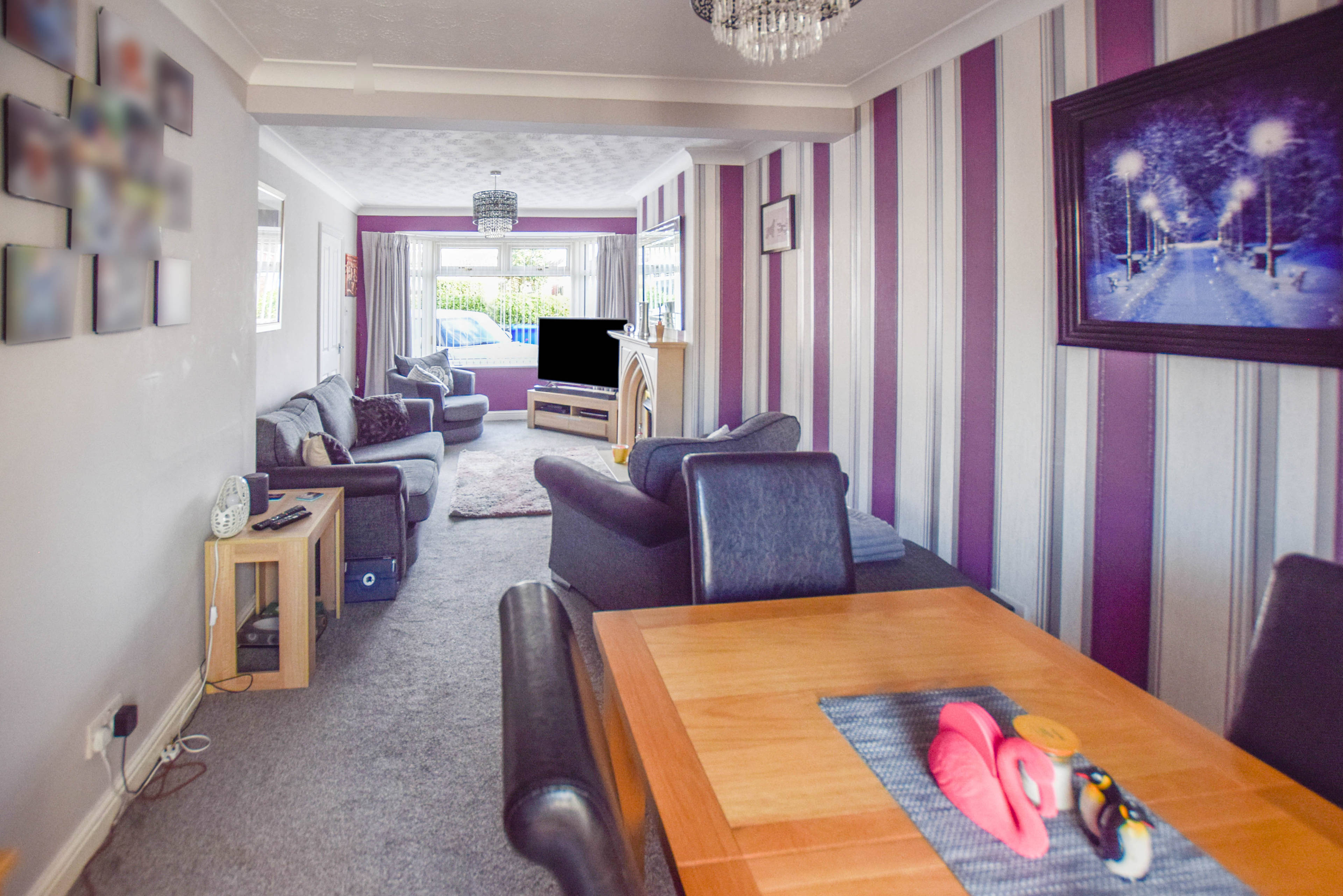 Lounge/Dining Room
