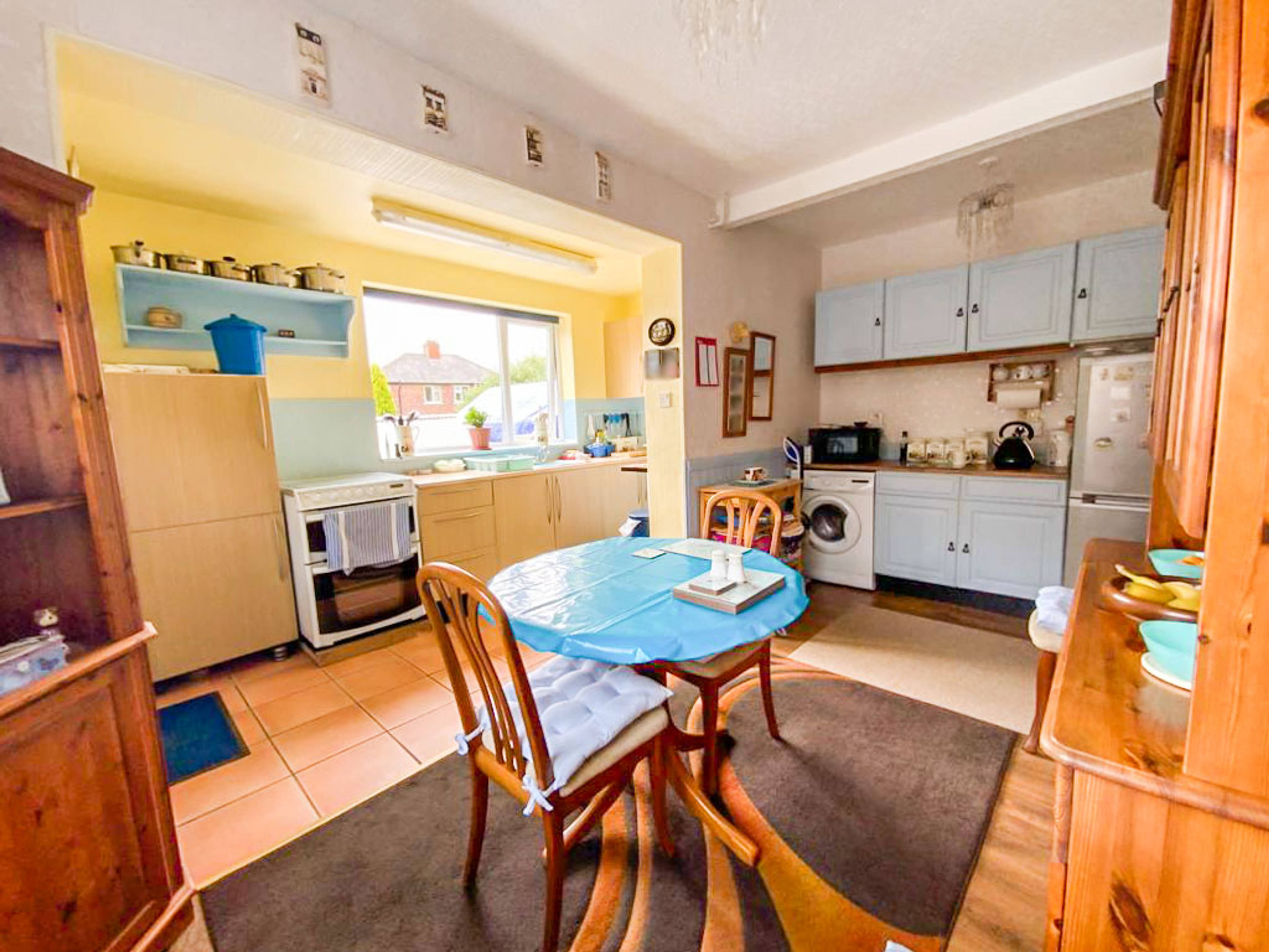 Kitchen/Dining Room