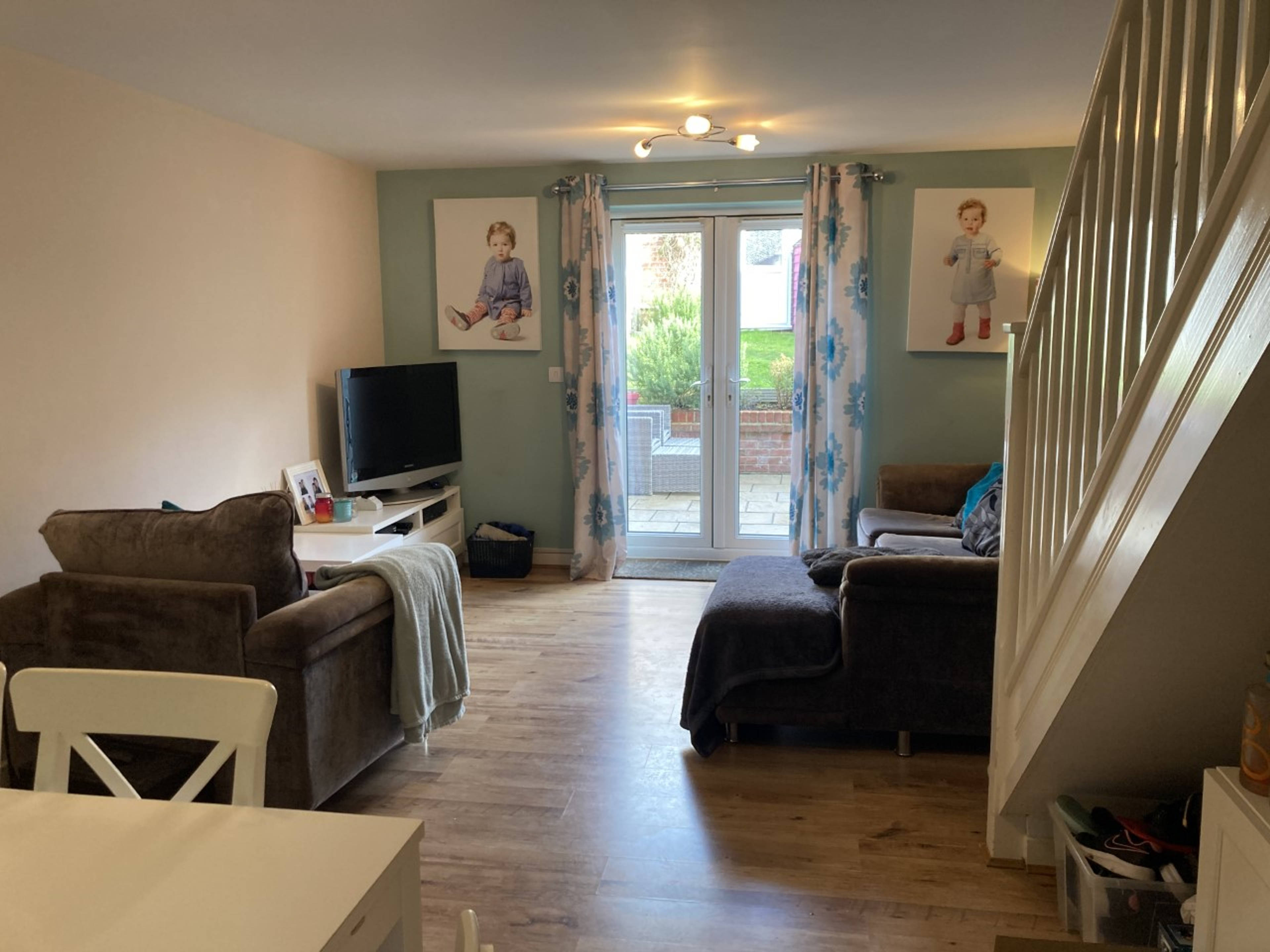 Lounge/Dining Room