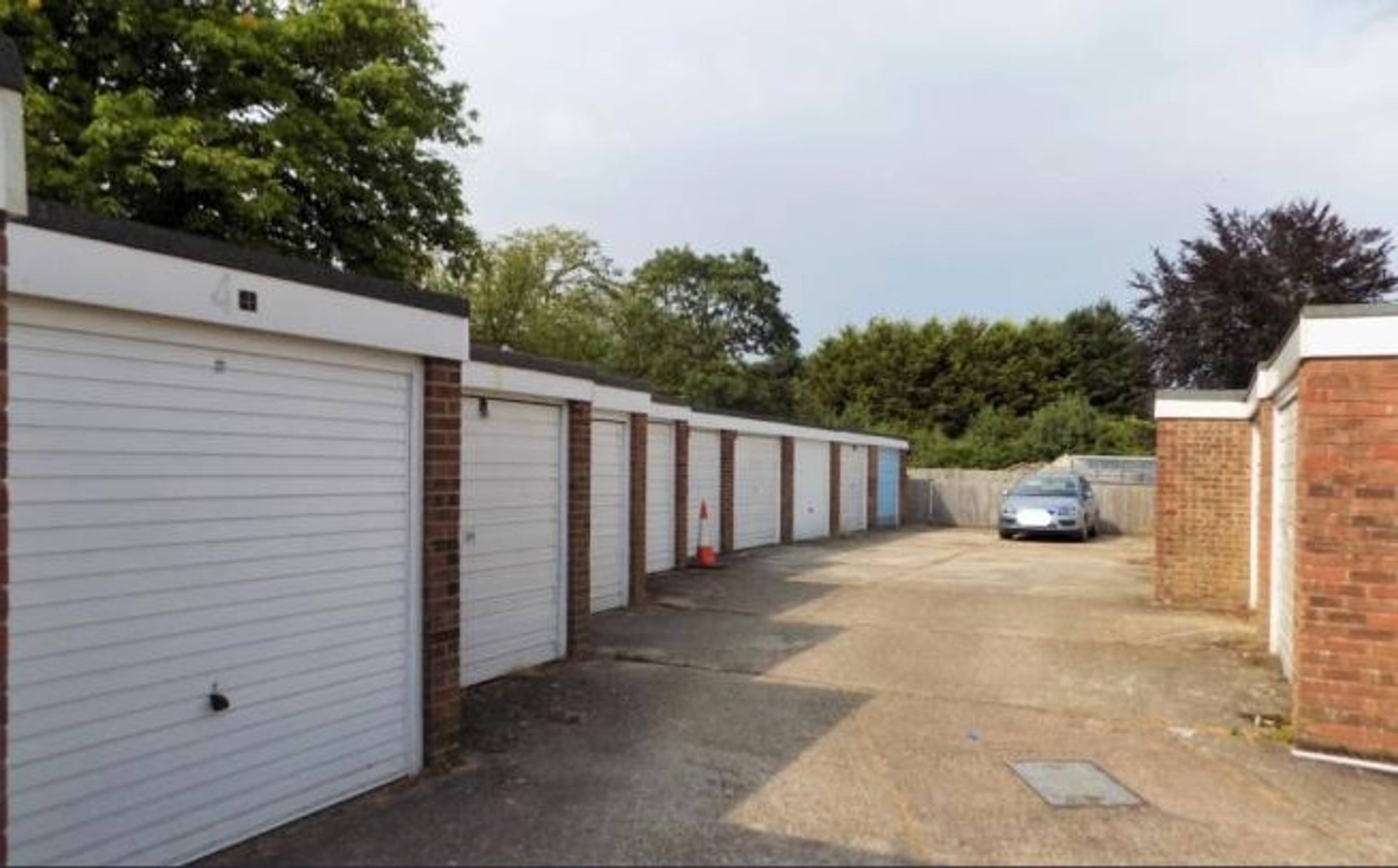 Garage En Bloc