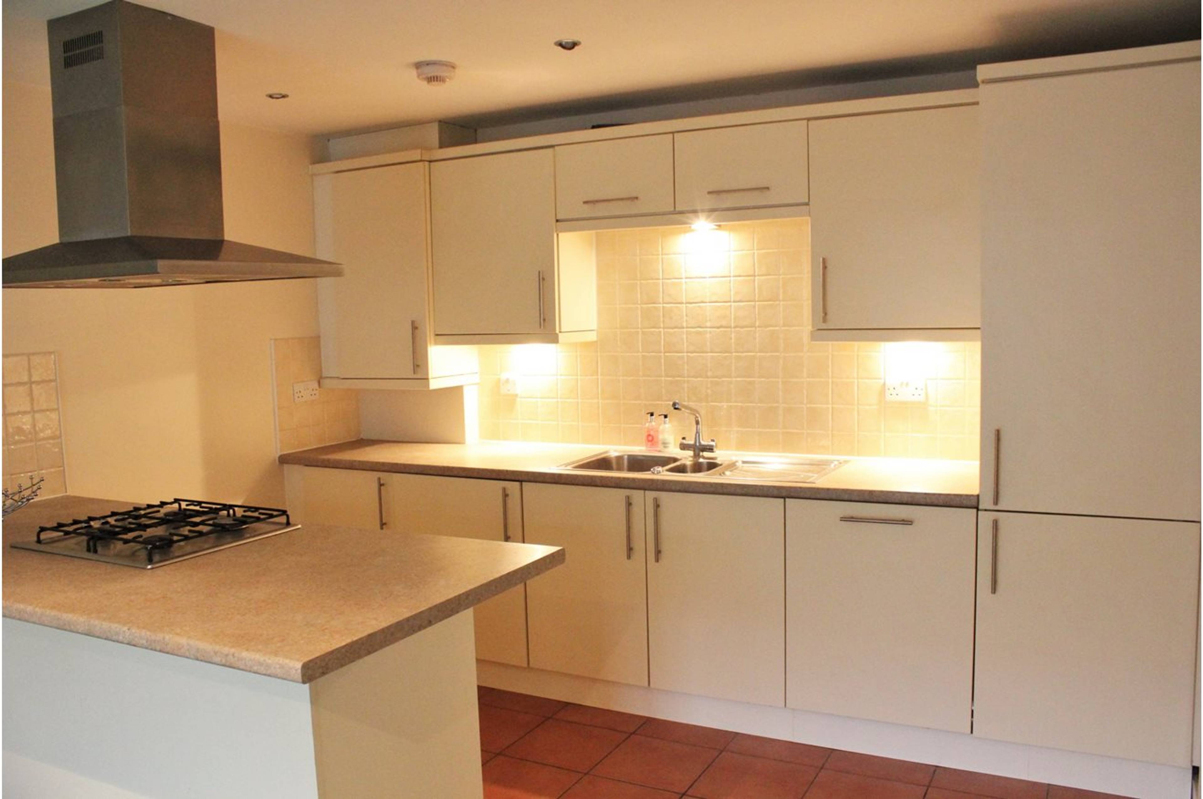 Lounge / Kitchen