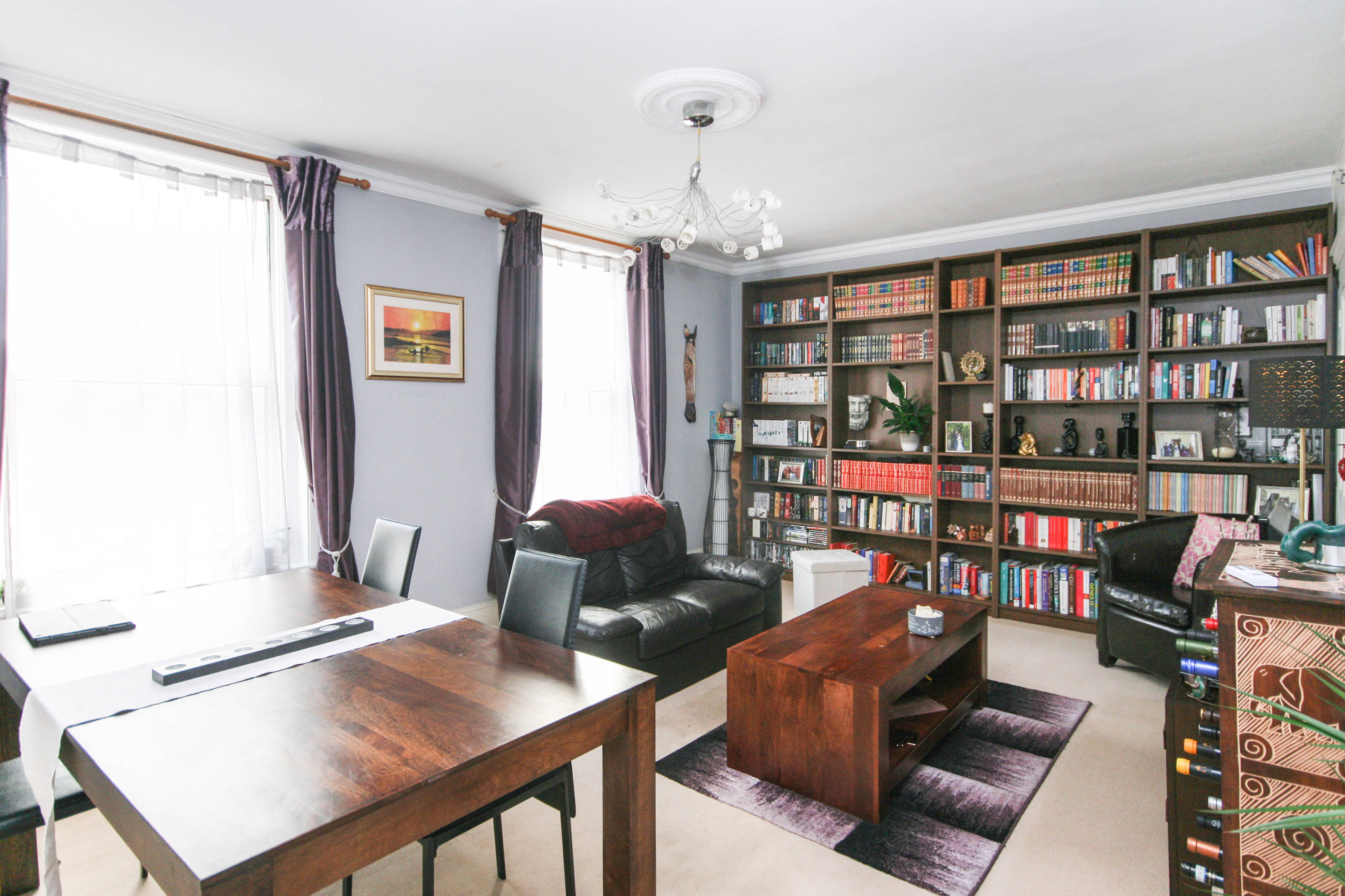 Lounge/Dining Room