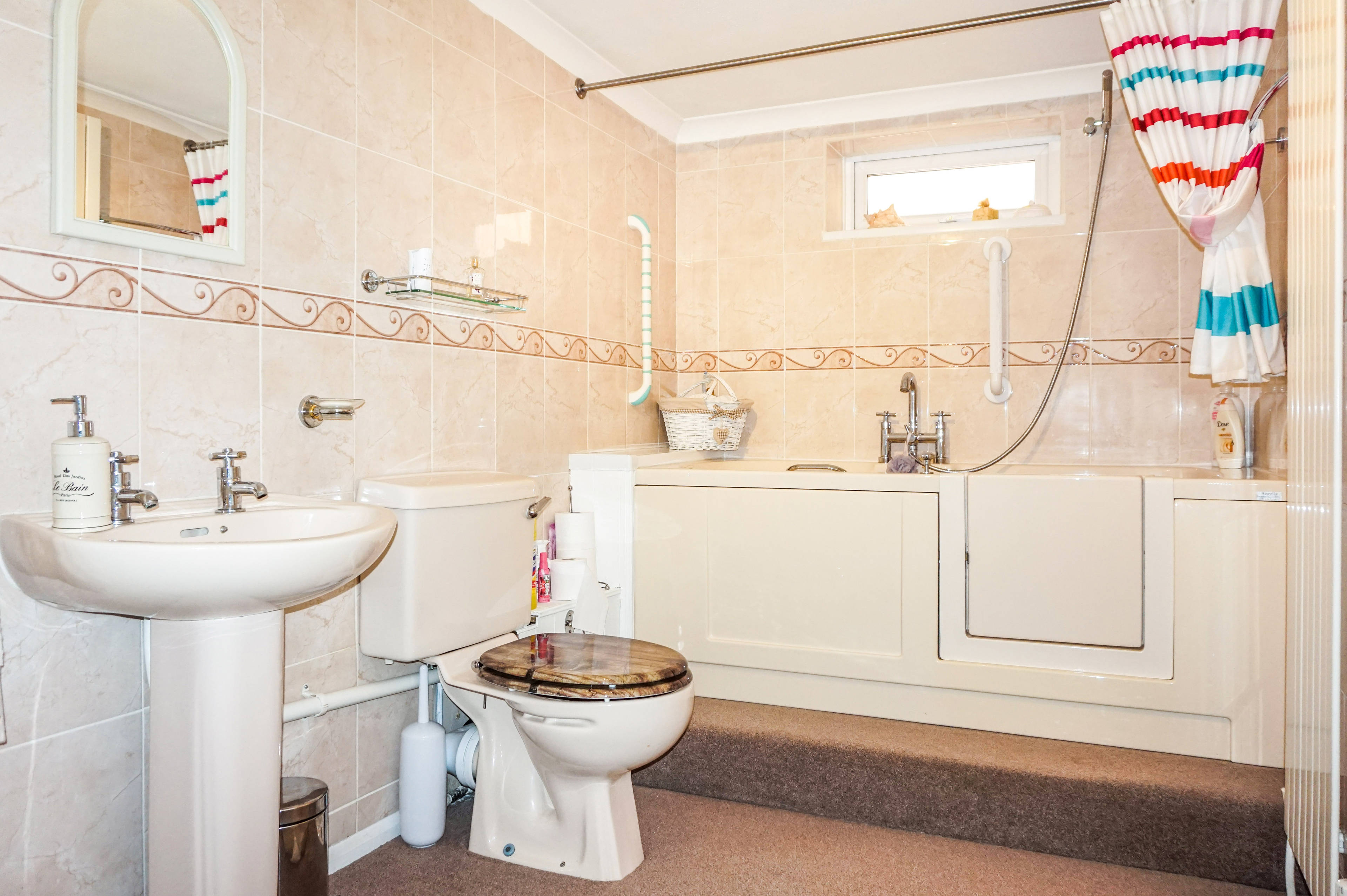 Annexe Bathroom