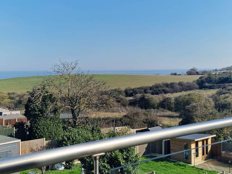 4 bedroom detached bungalow