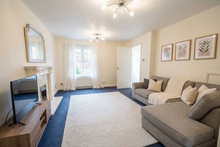 3 bedroom terraced house