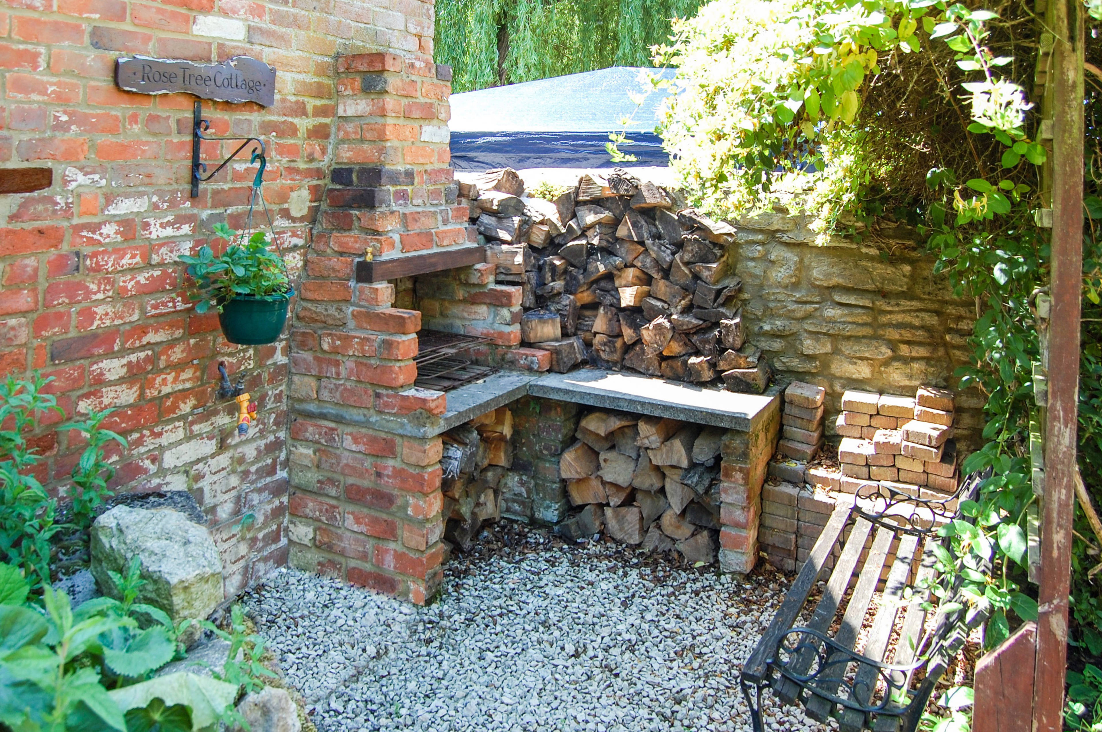 Log store