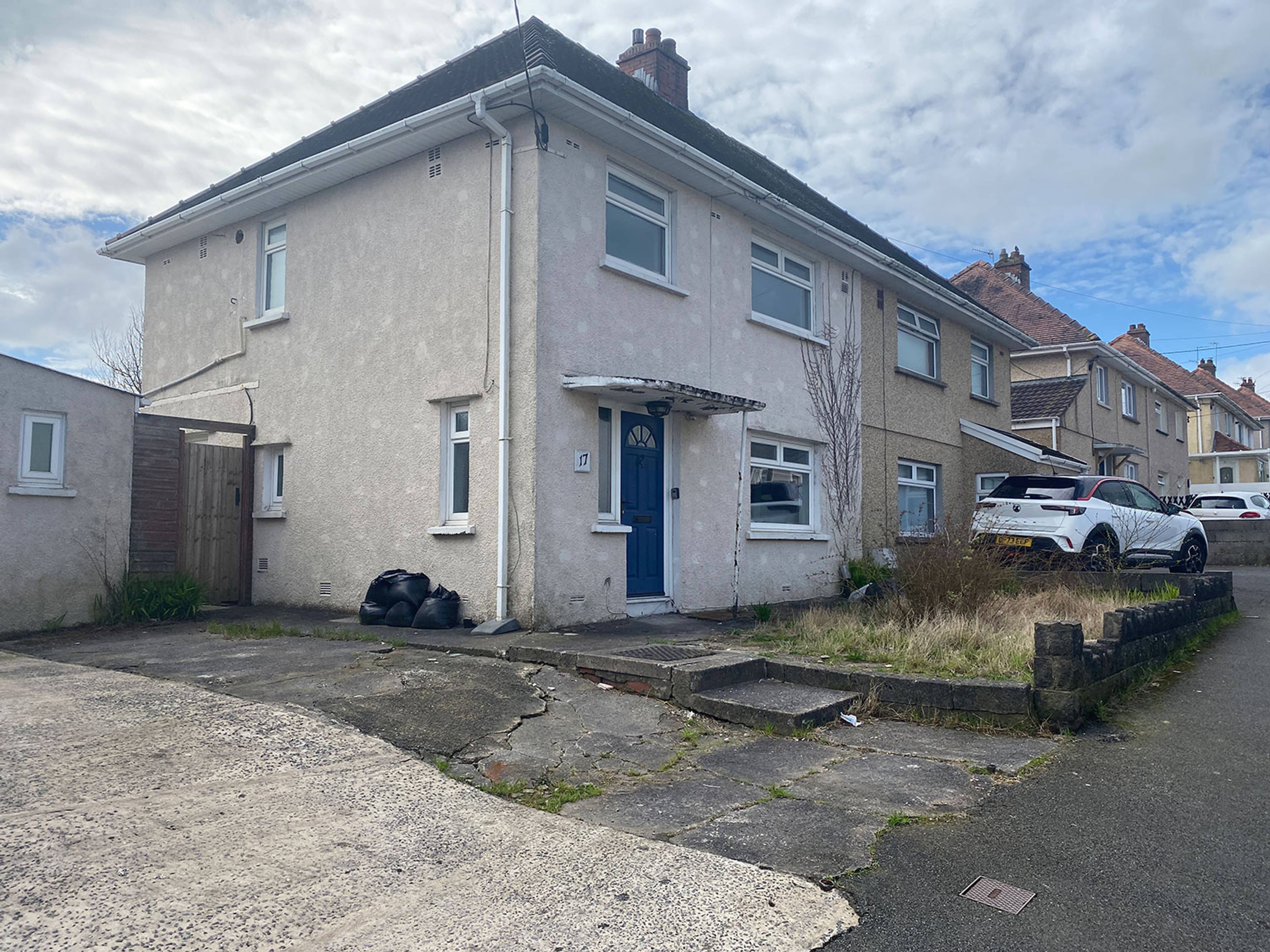 Site Front